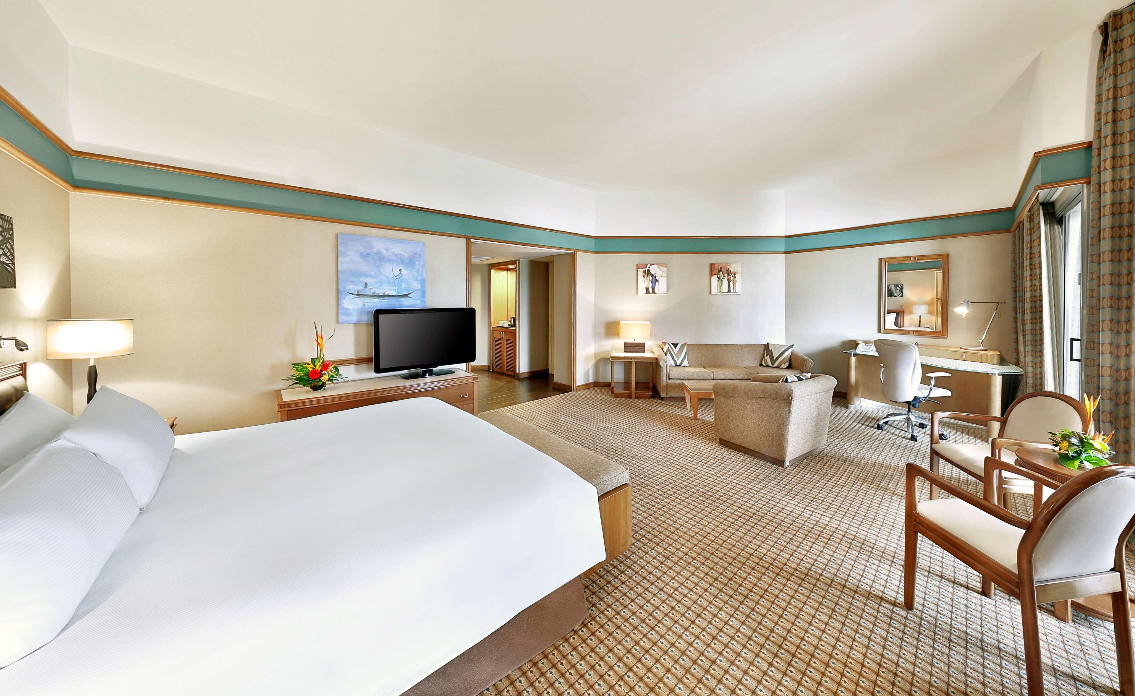 Double Executive King Bed