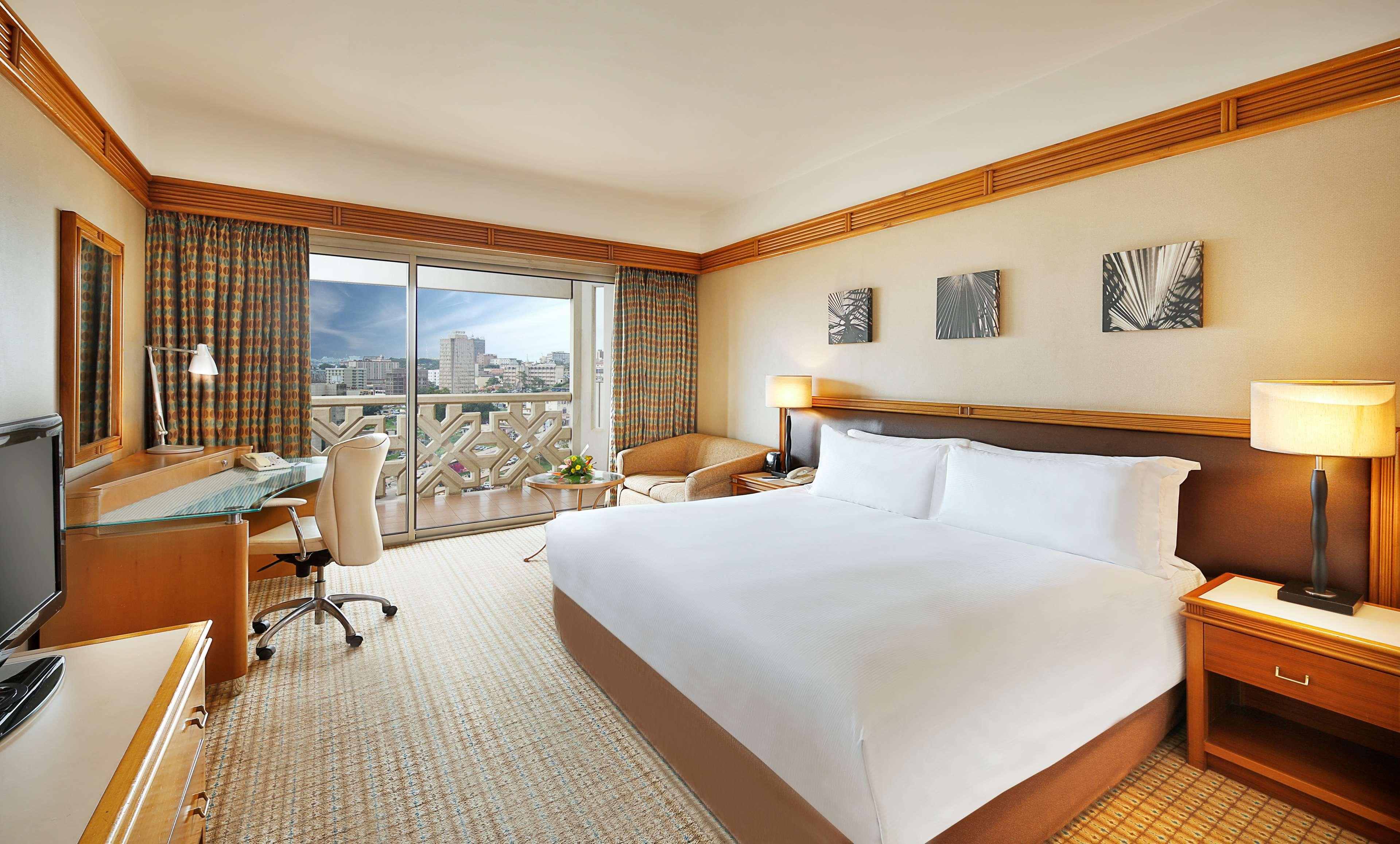 Double Deluxe King Bed