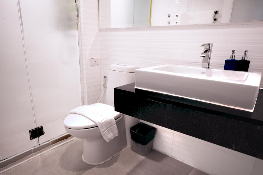 Double or Twin Deluxe