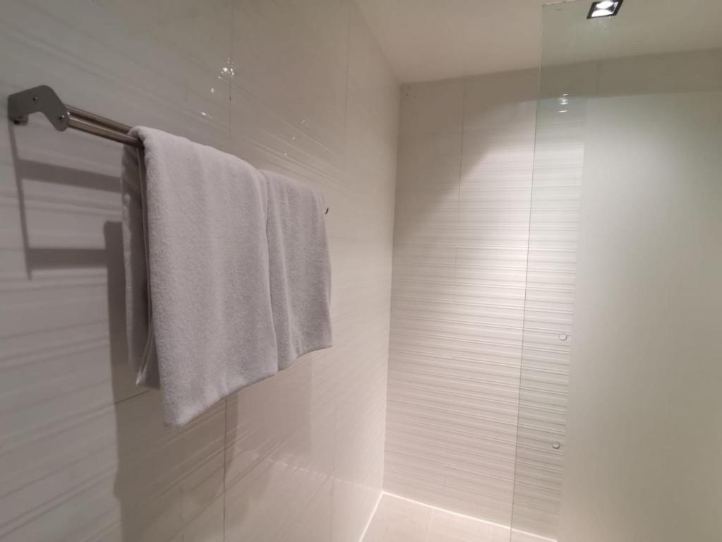 Double or Twin Deluxe