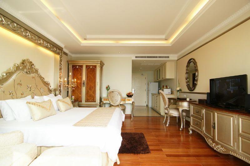 Double Deluxe City View