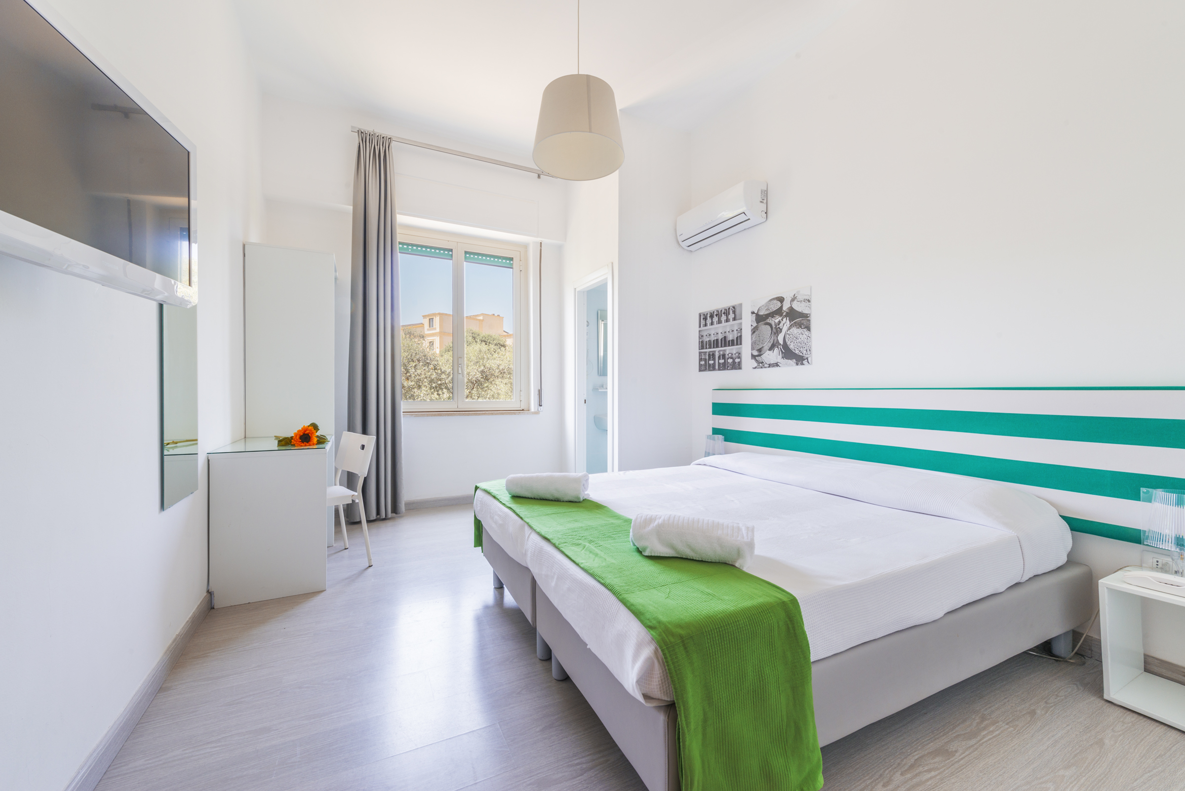 Double or Twin Standard