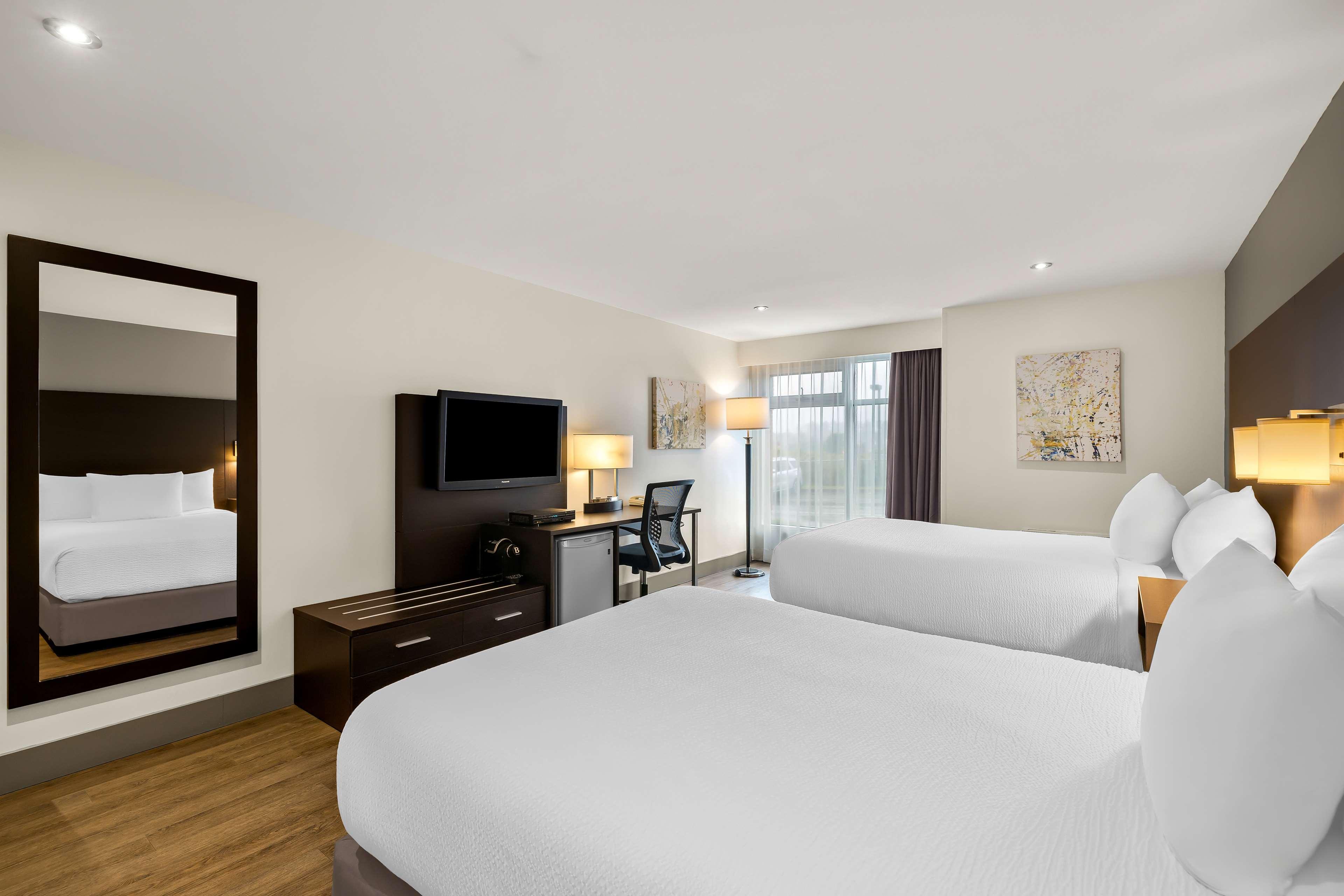 Double Two Double Beds Non Smoking