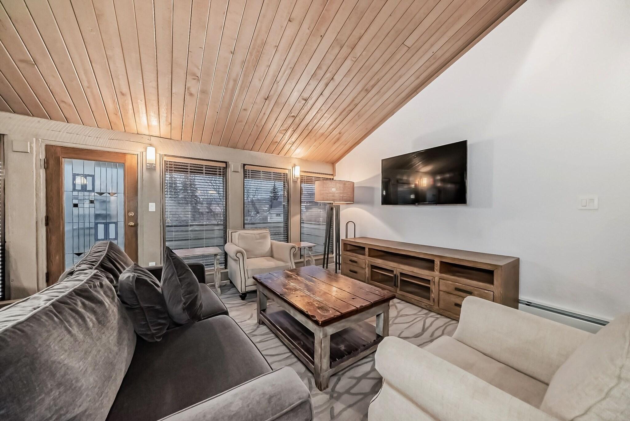 Suite Queen Size Bed