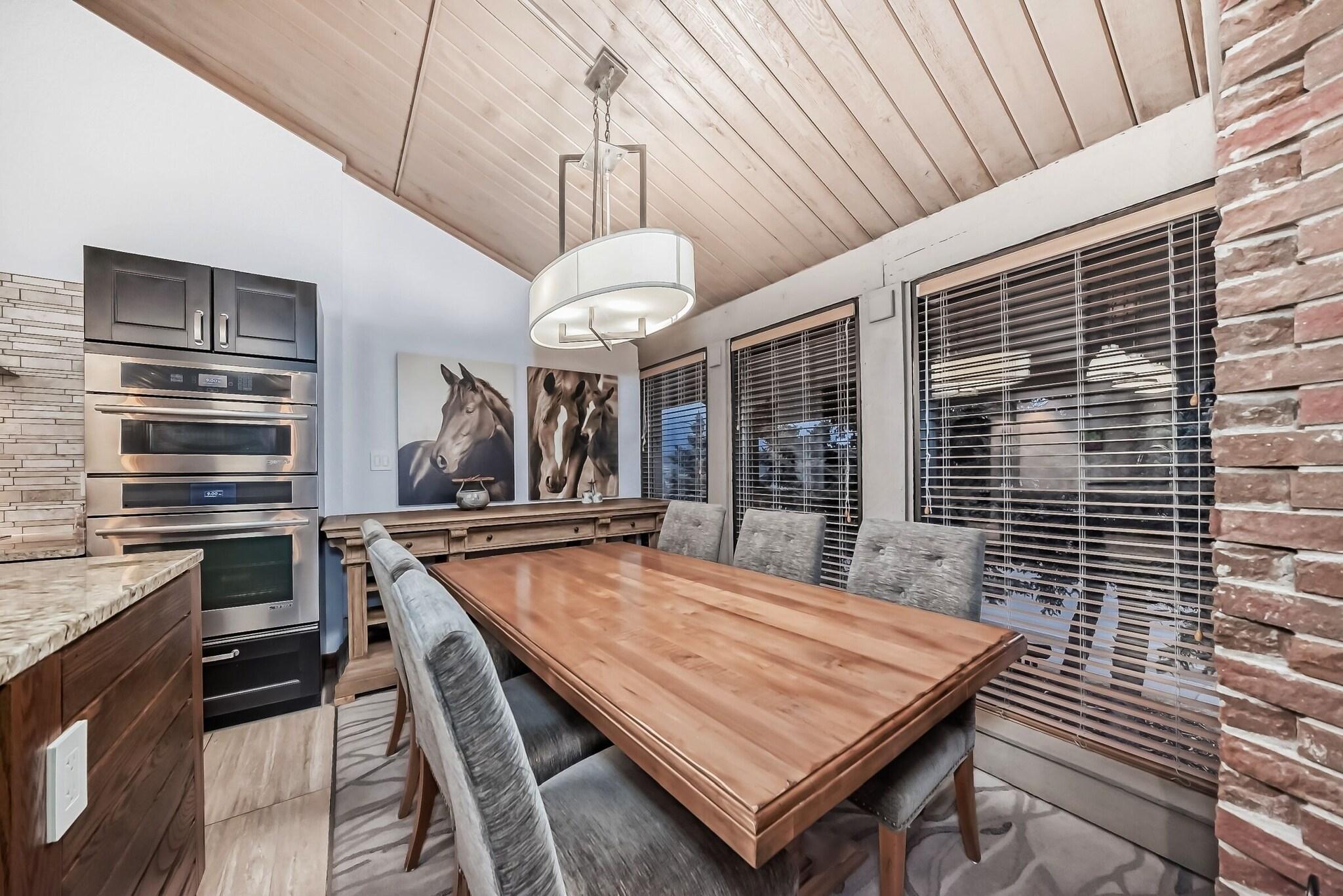 Suite Queen Size Bed