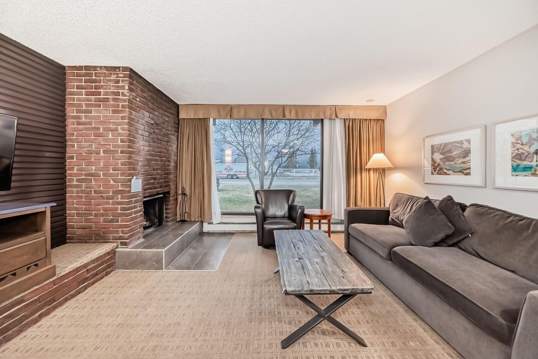 Suite Queen Size Bed