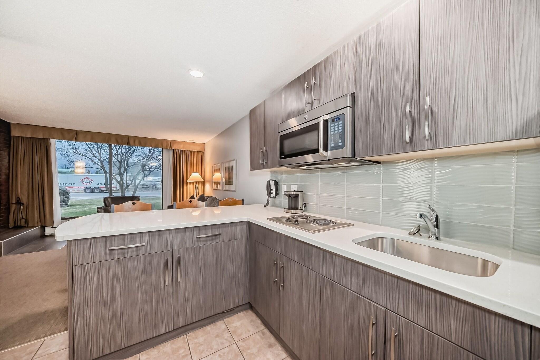 Suite Queen Size Bed