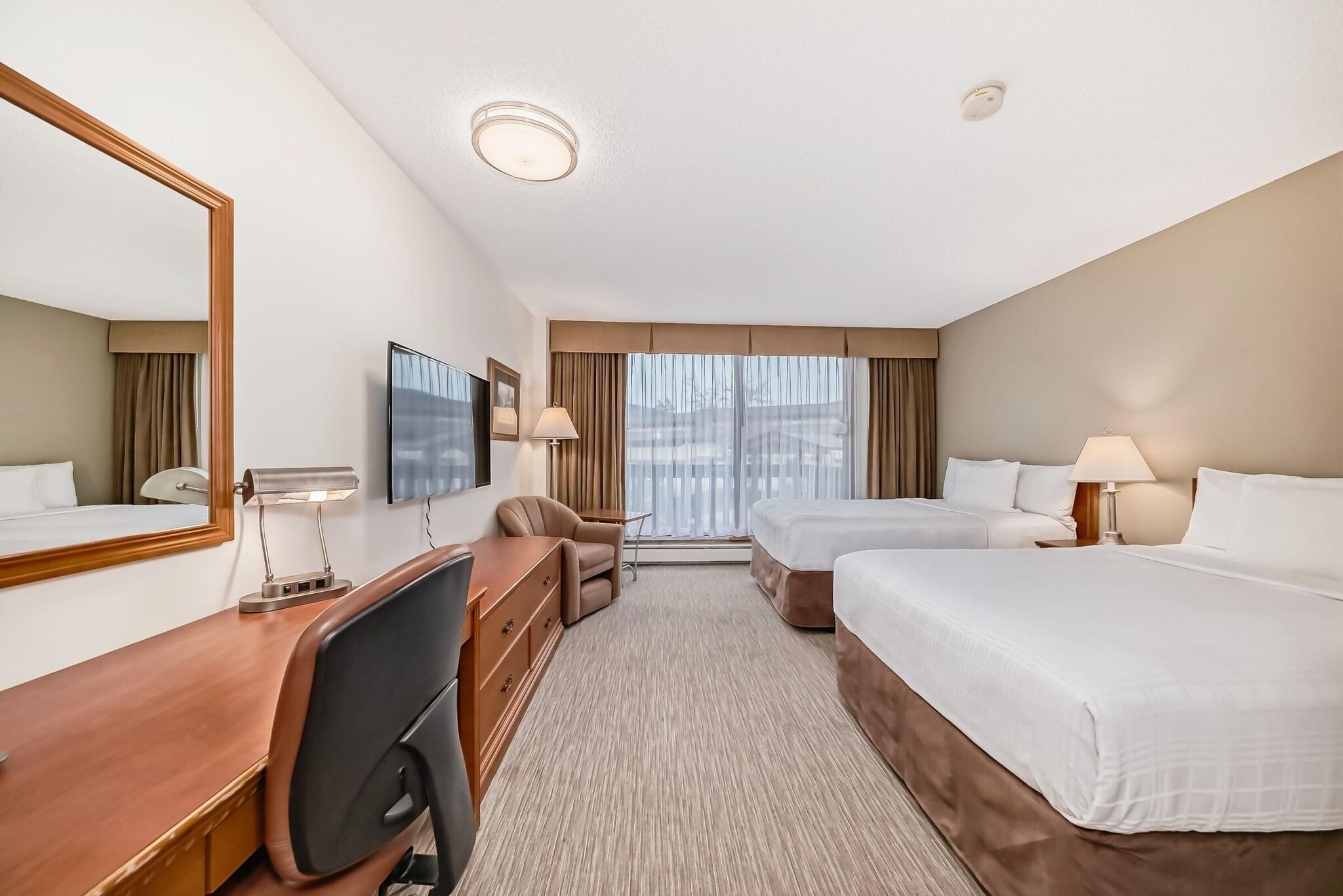 Quadruple Two Double Beds Non Smoking