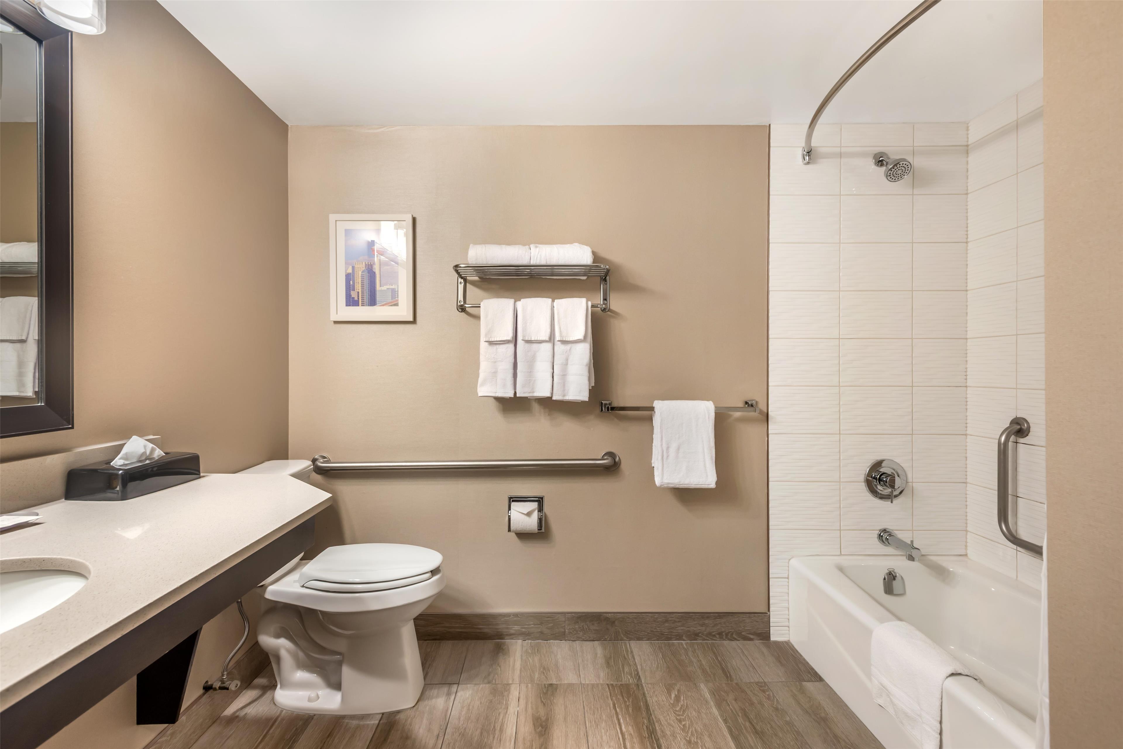 Double Queen Bed Non Smoking