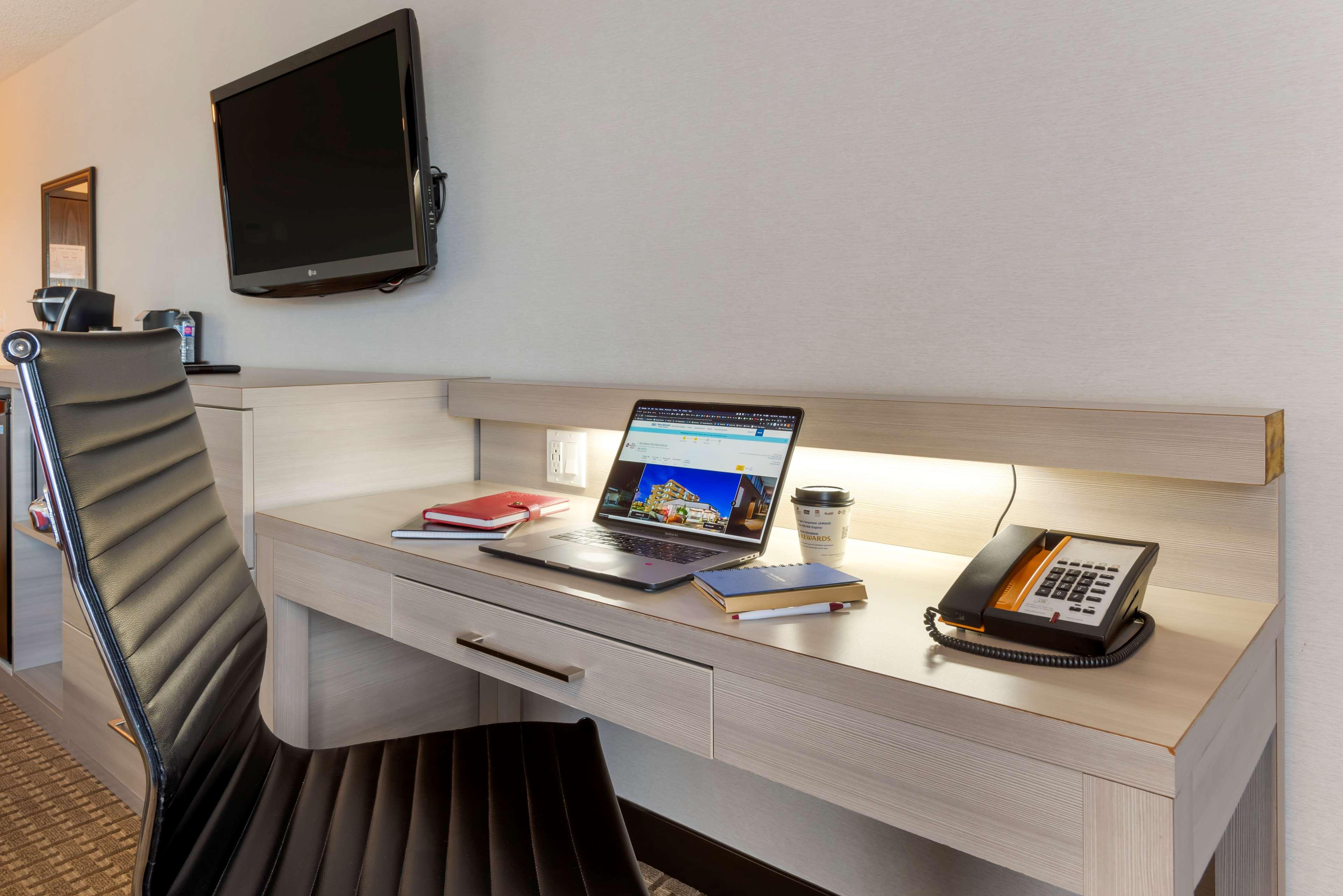 Quadruple King Bed Non Smoking