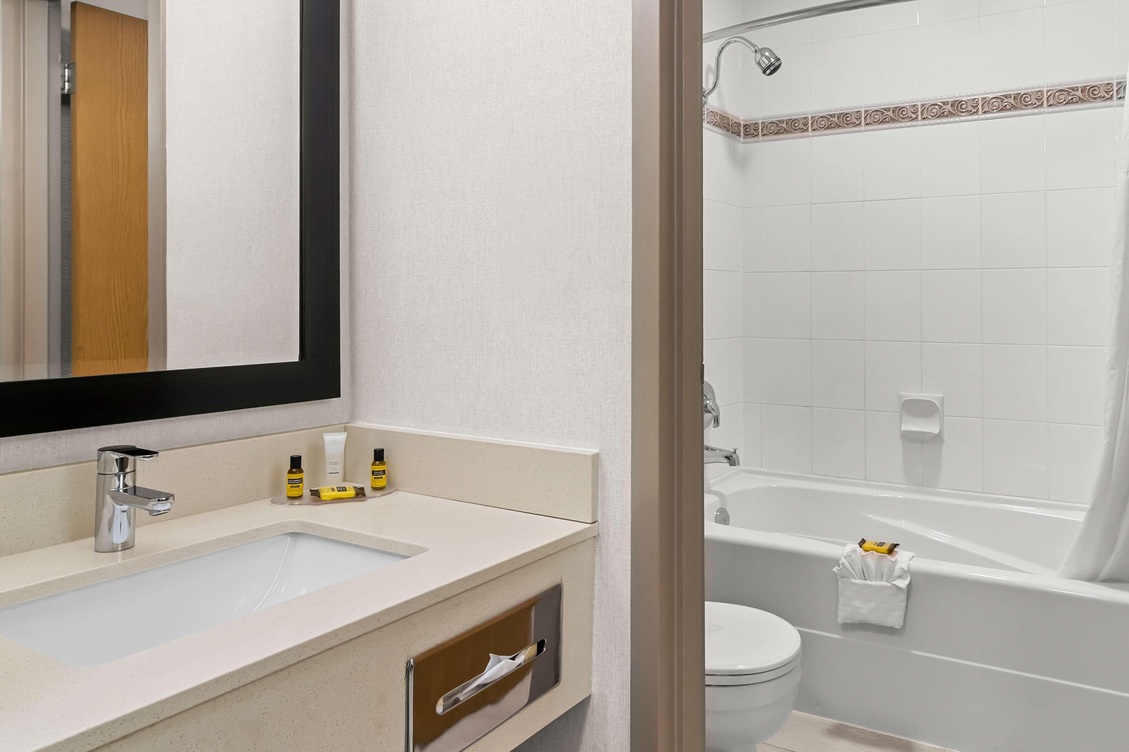 Suite Two Queen Beds