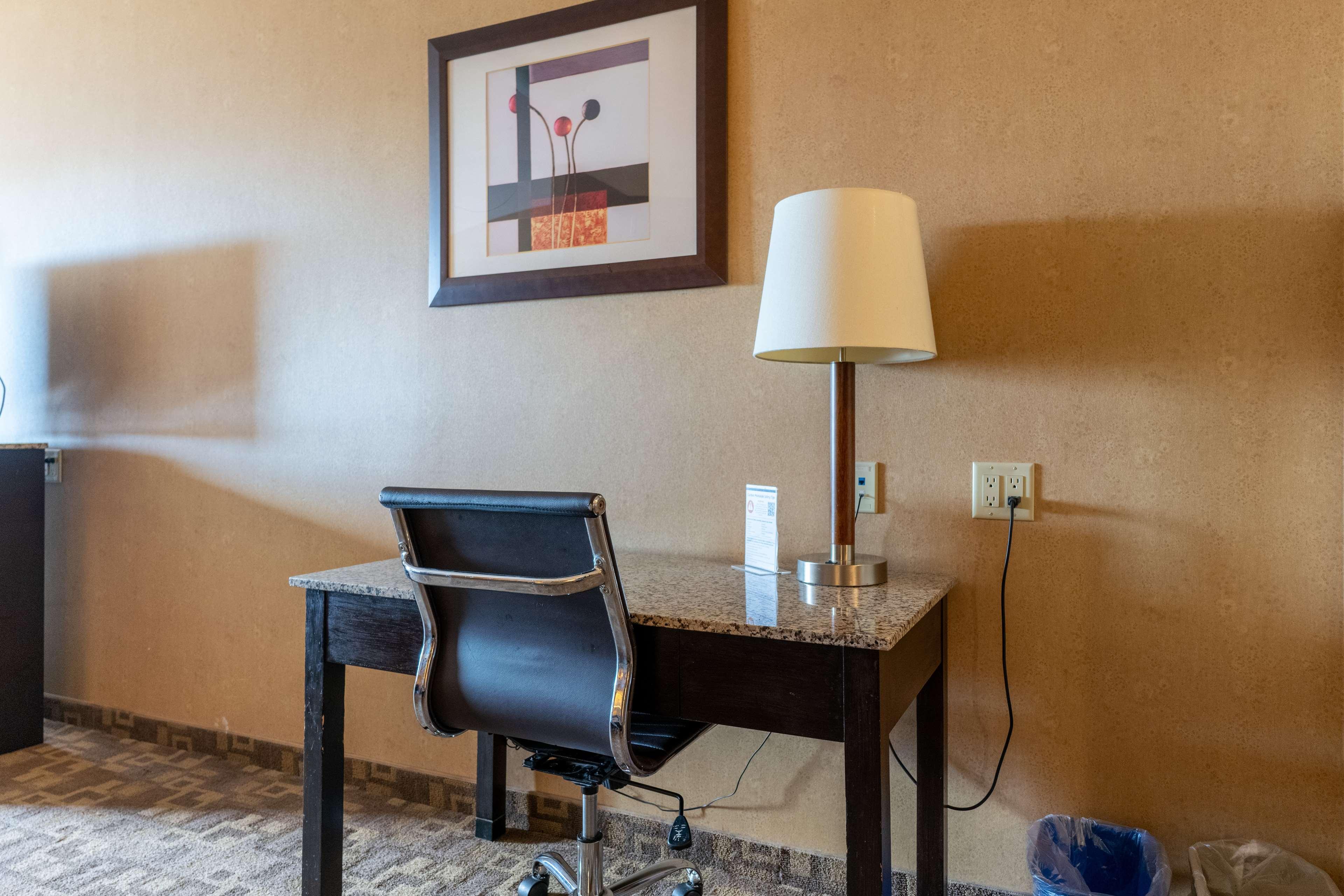 Family Room Two Queen Beds