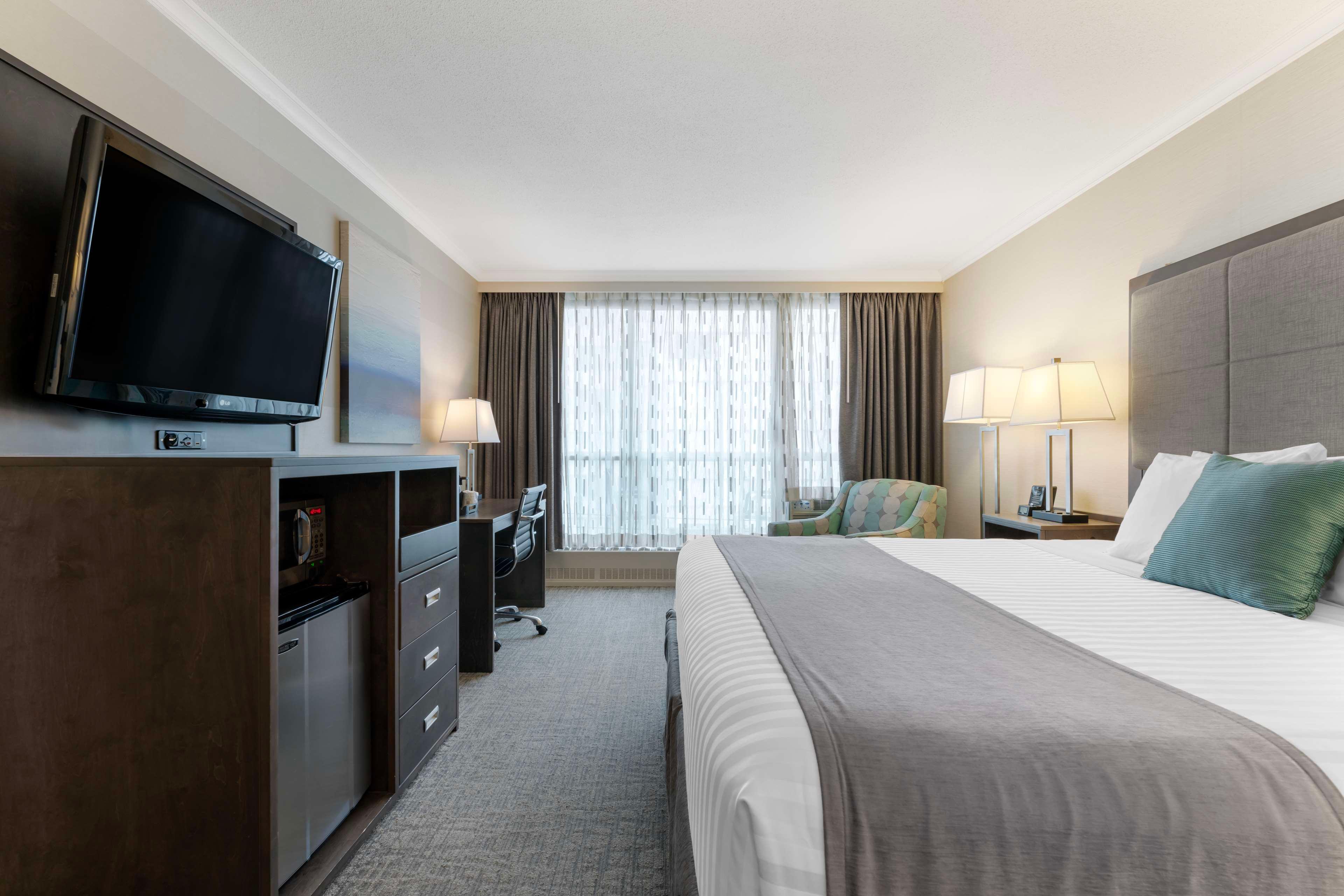 Room Queen Bed Non Smoking