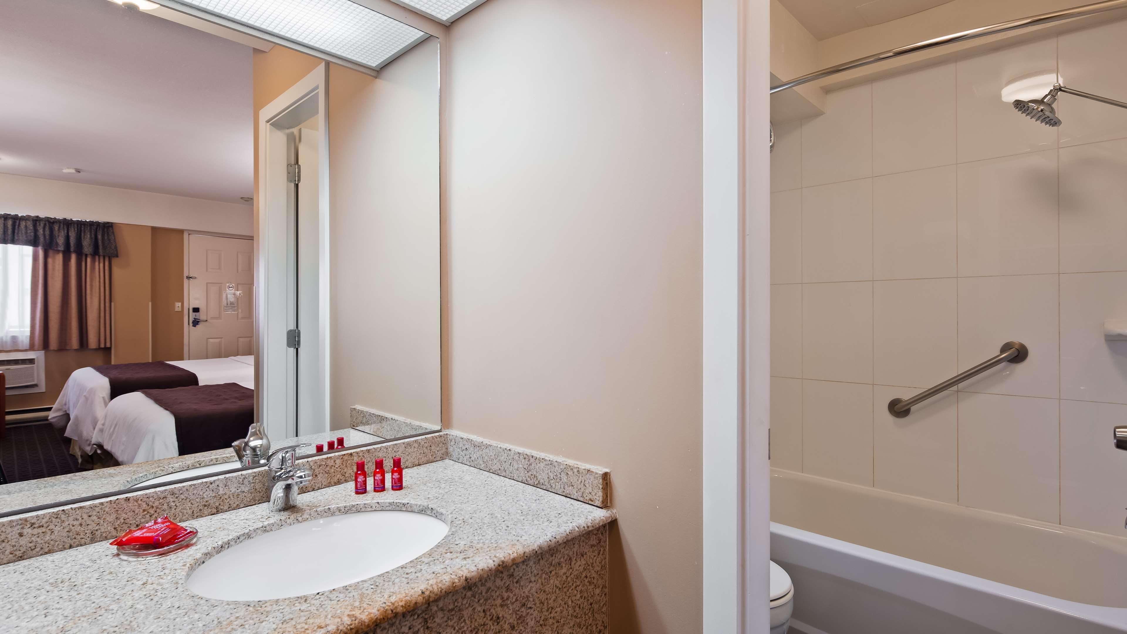 Room Two Double Beds