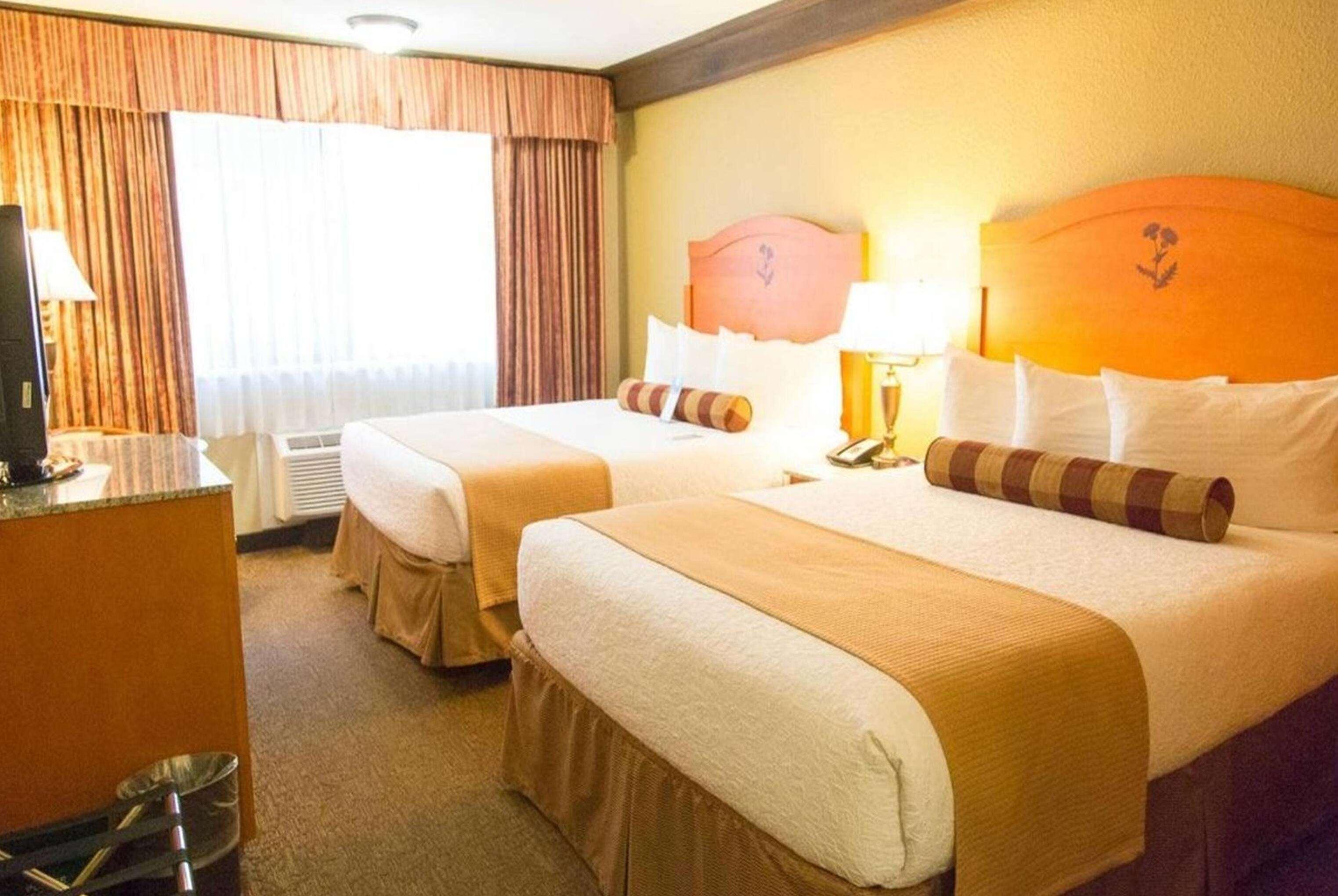 Room Two Double Beds