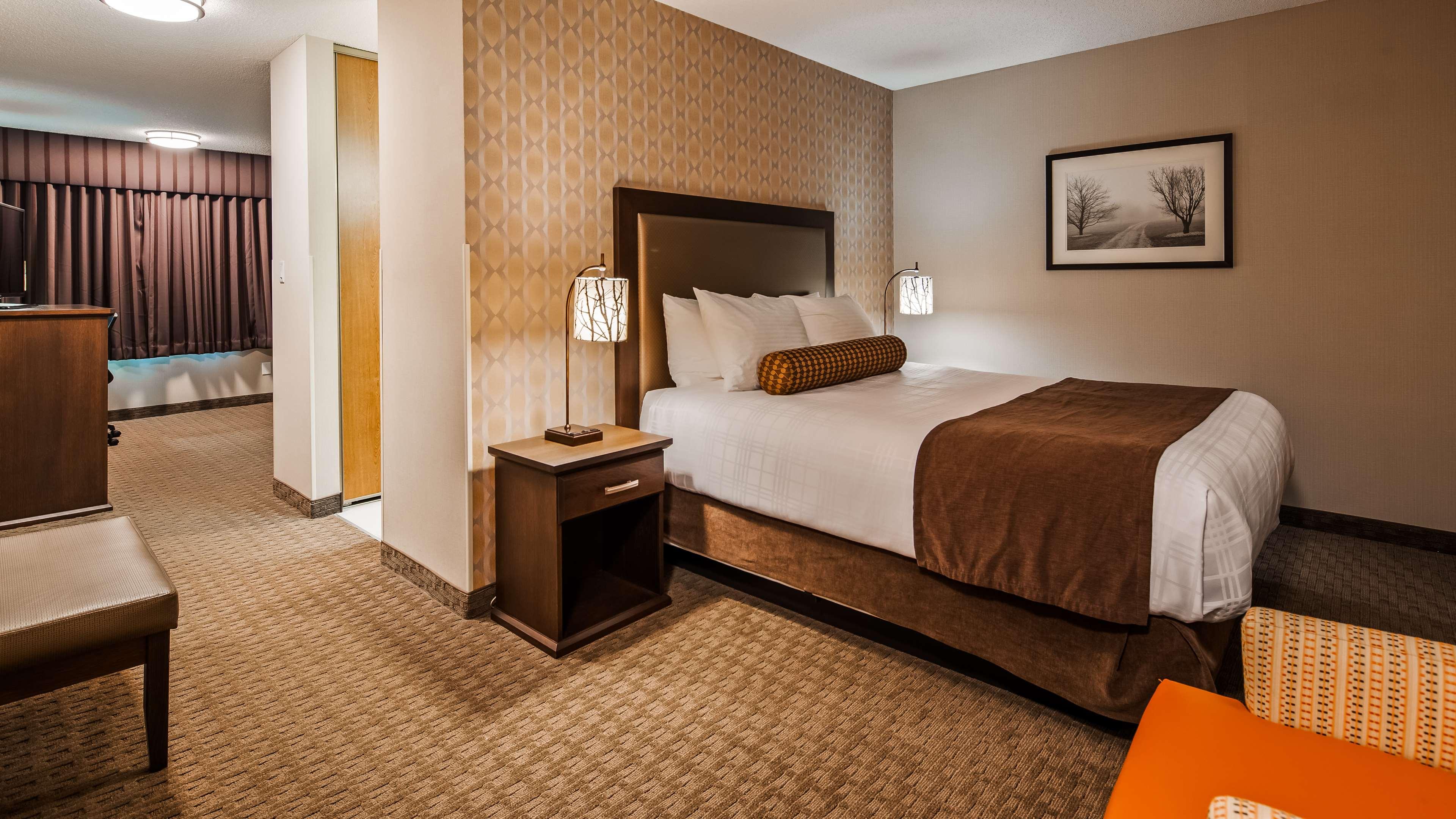 Suite Two Queen Beds