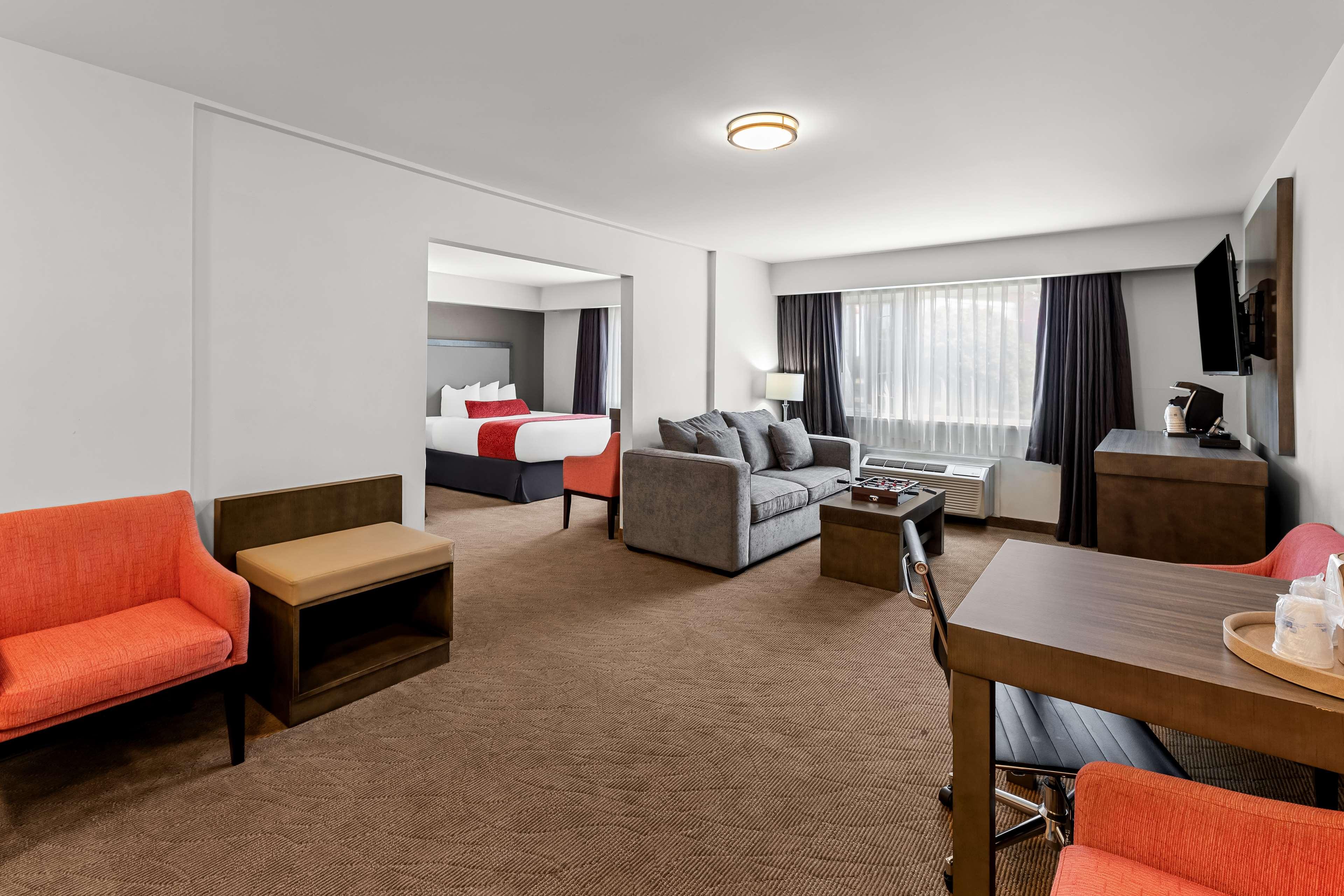 Family Room Two Queen Beds