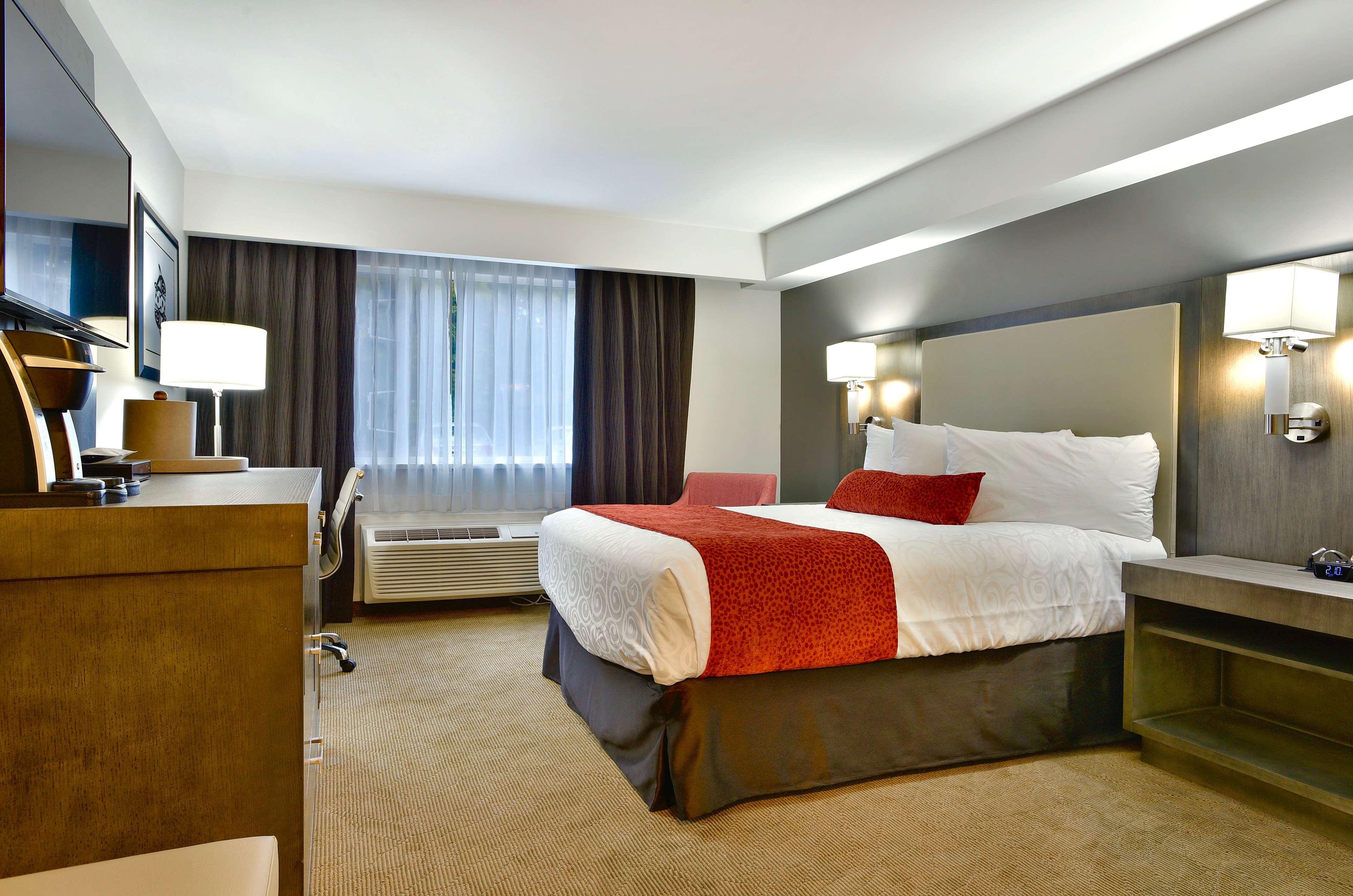 Double Queen Bed Non Smoking