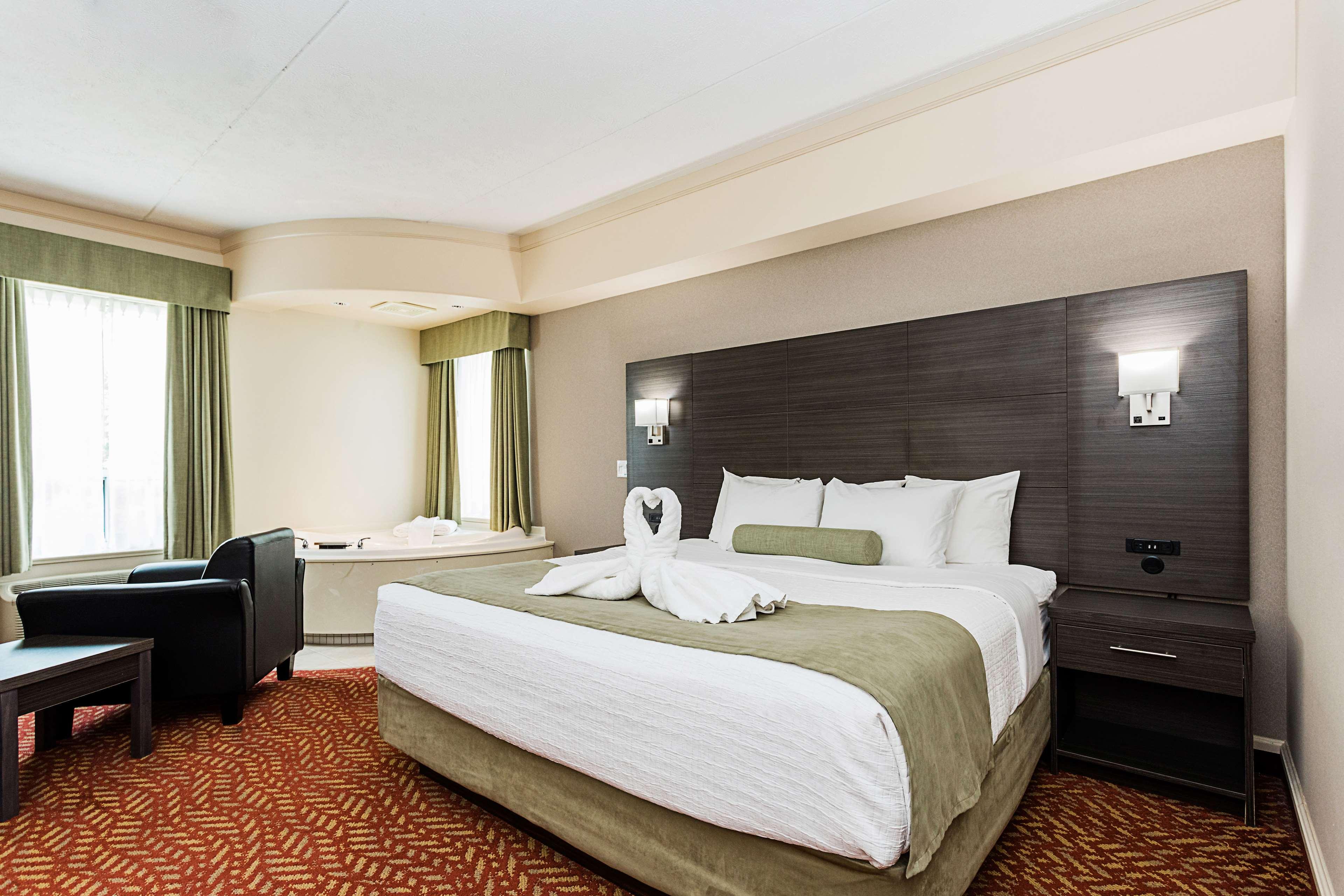 Double King Size Bed