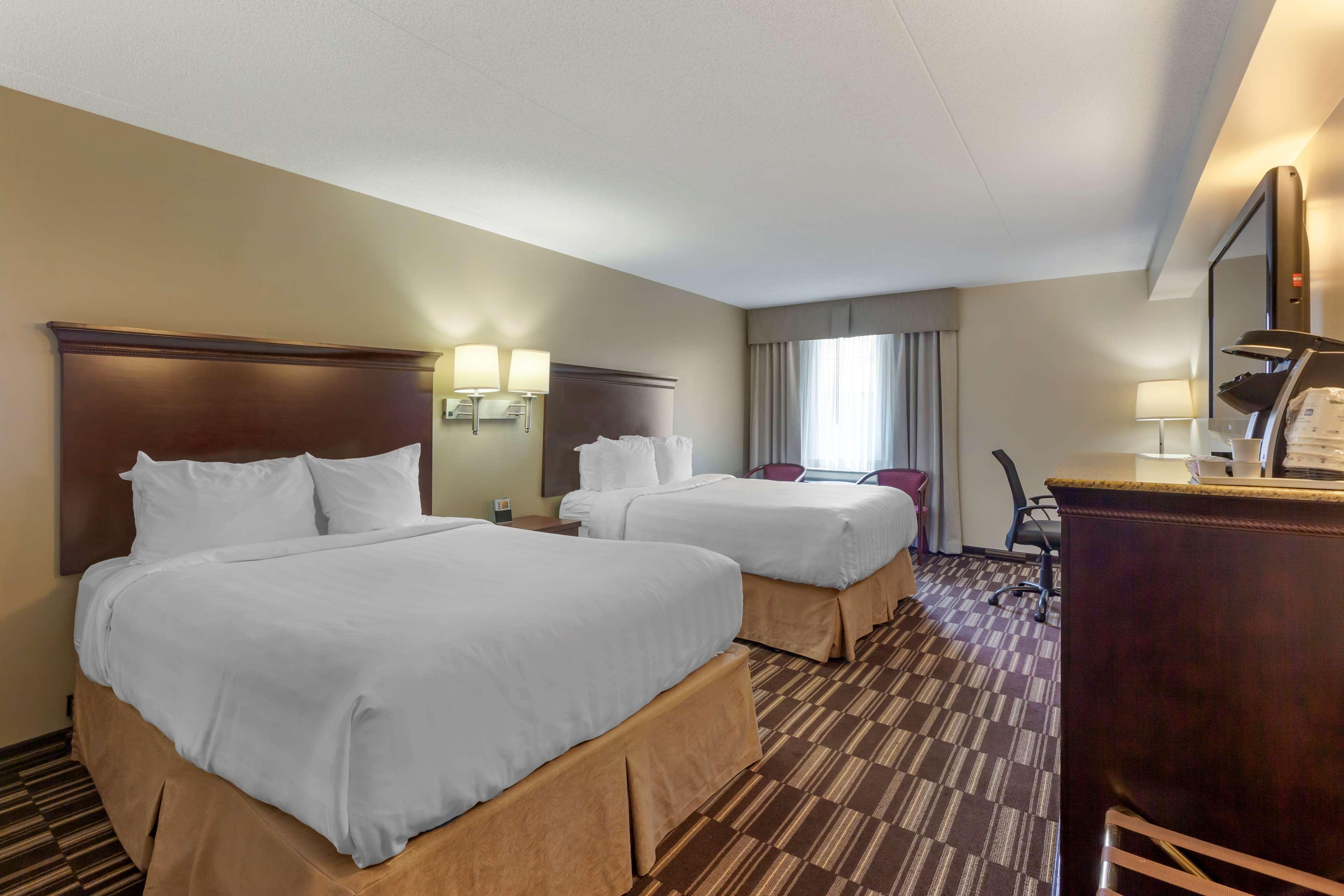 Double Two Queen Beds