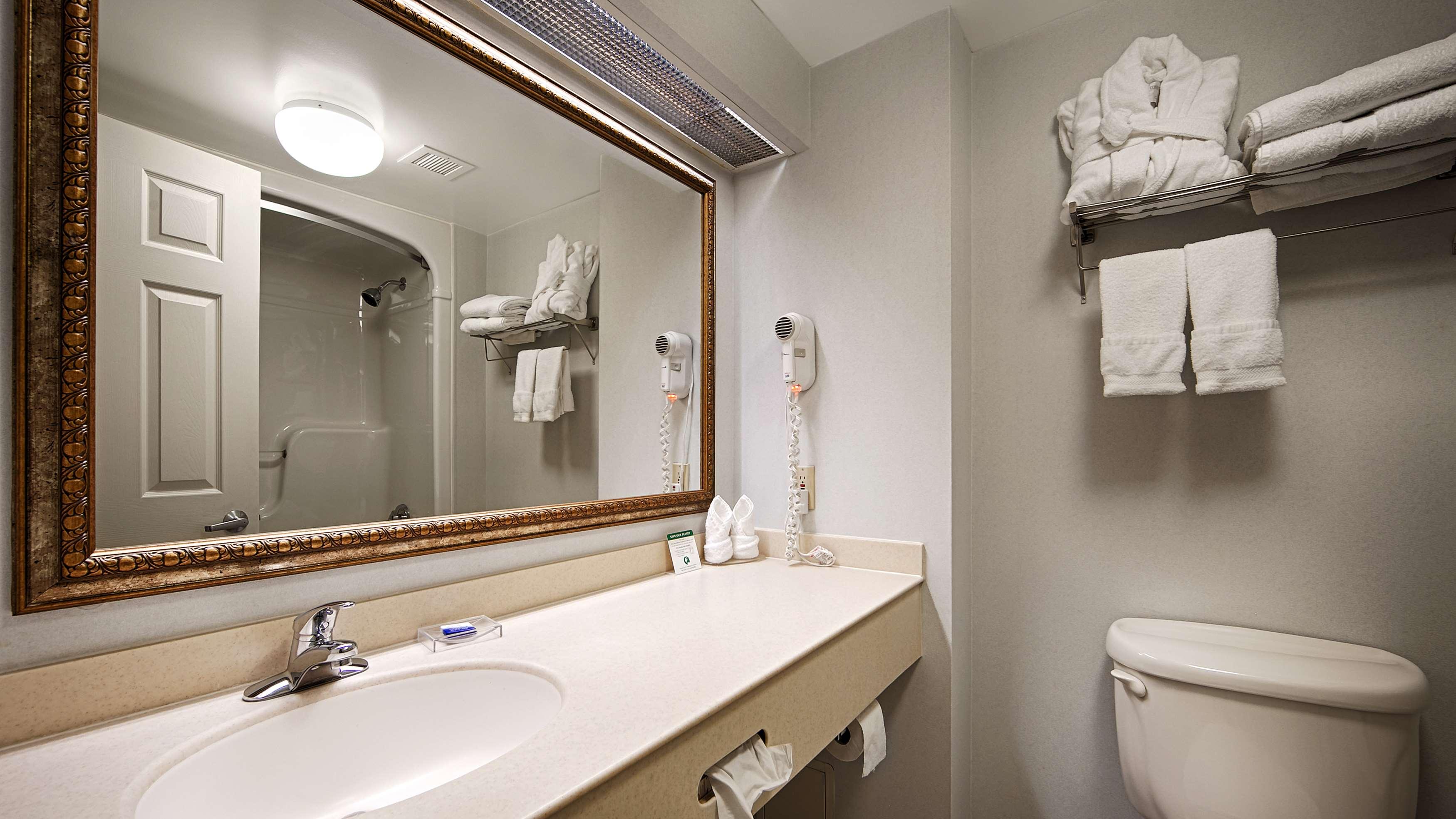 Quadruple Queen Bed Non Smoking