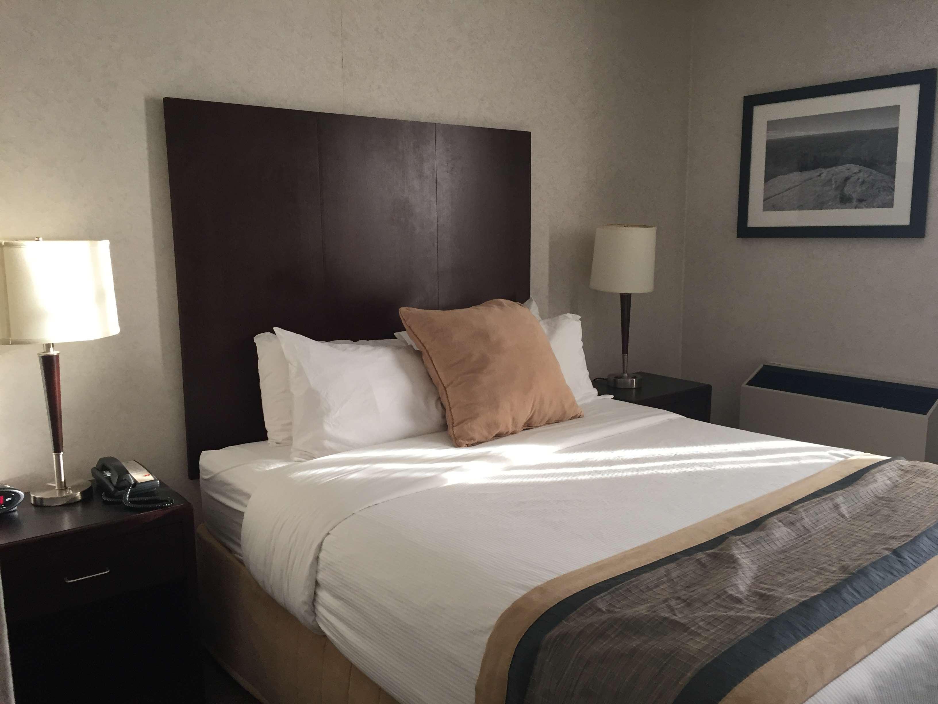 Double Queen Bed Non Smoking