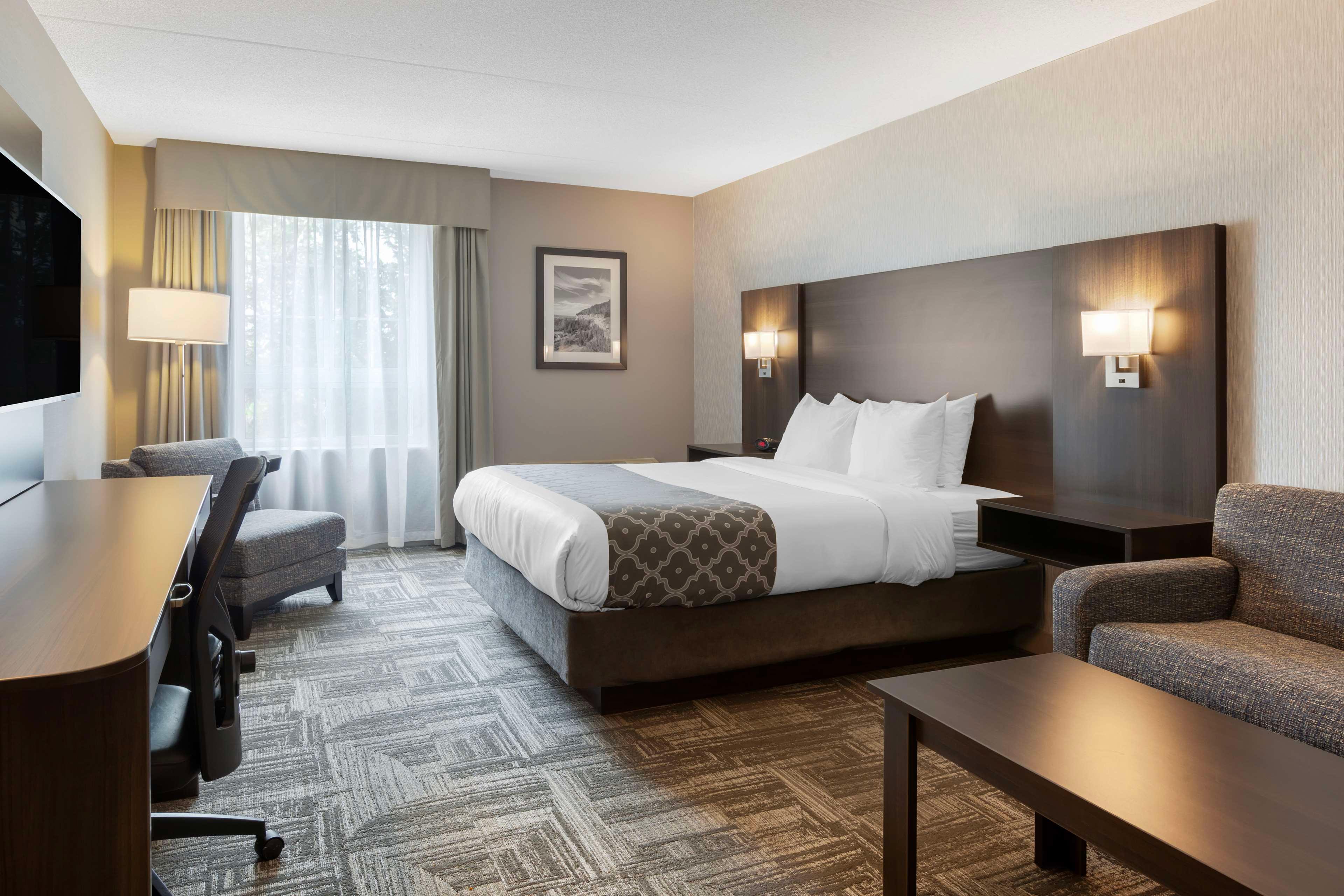 Quadruple Queen Bed Non Smoking