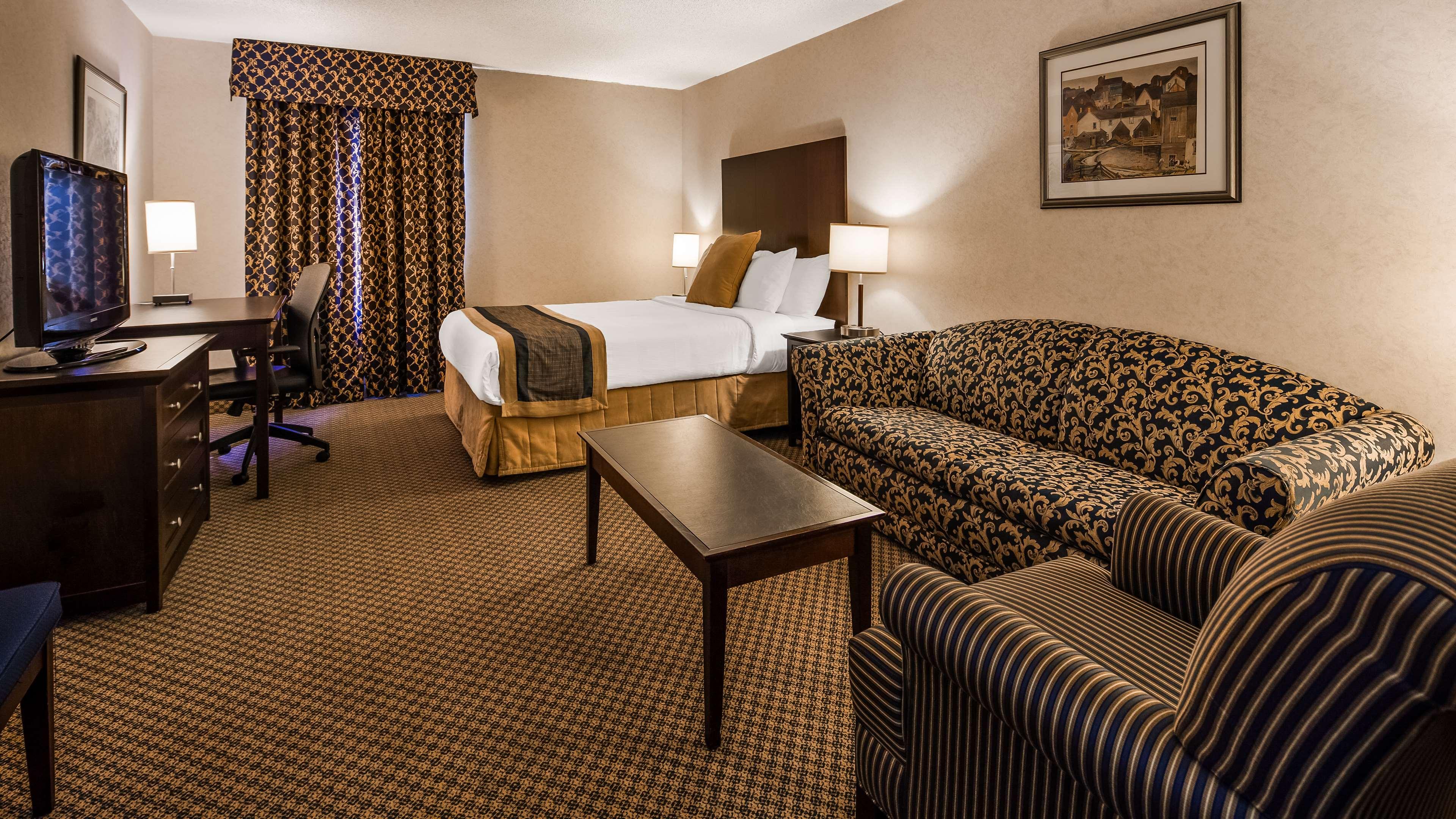 Quadruple King Size Bed