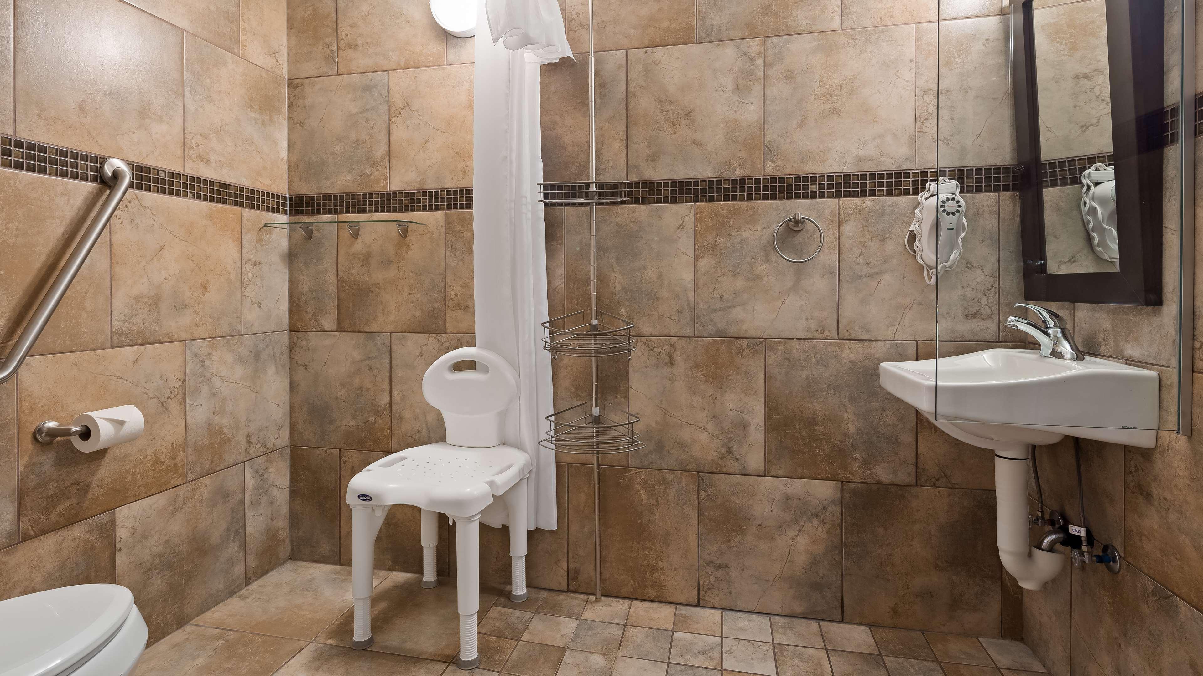 Suite Two Queen Beds