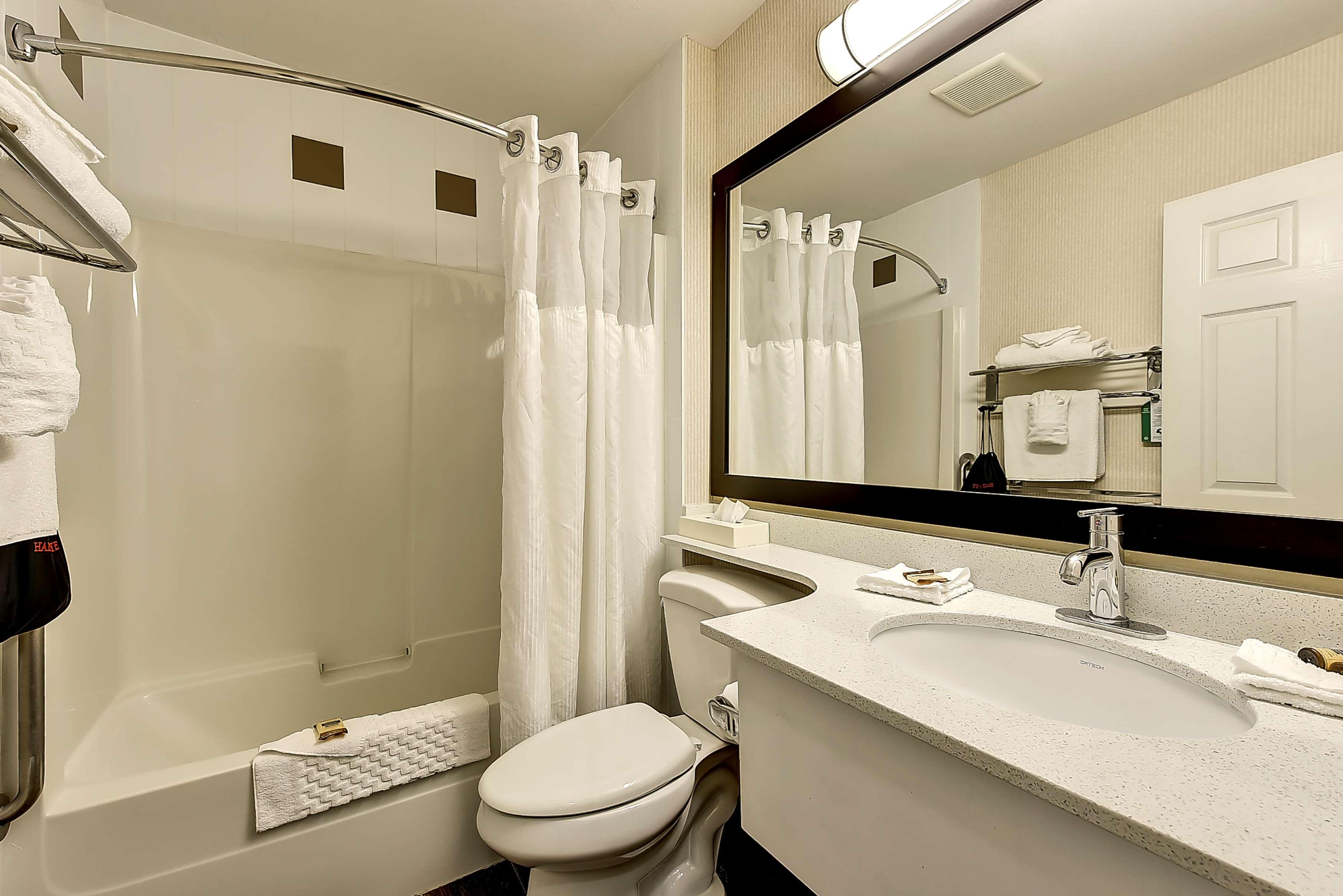 Suite Two Queen Beds