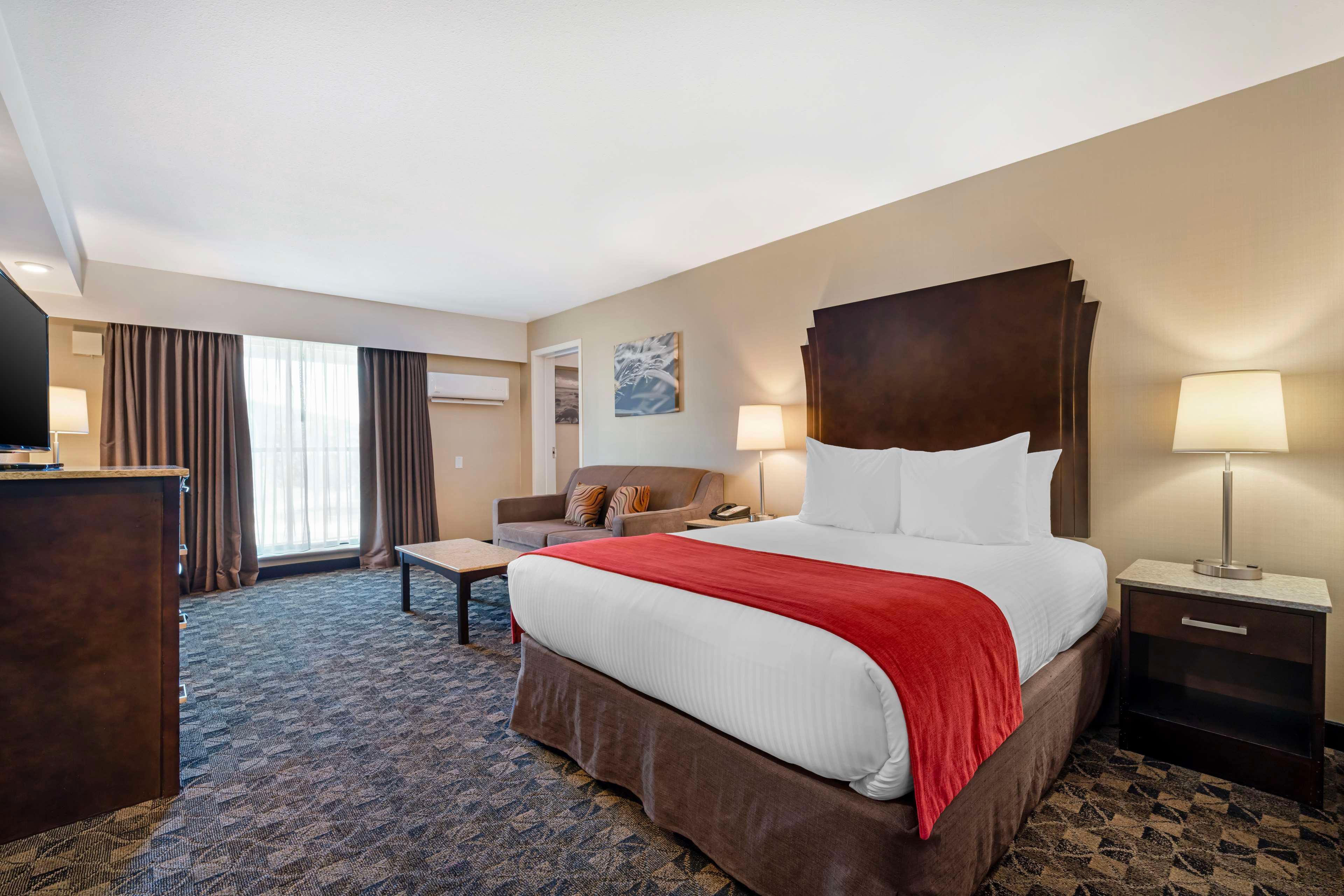 Suite Two Queen Beds