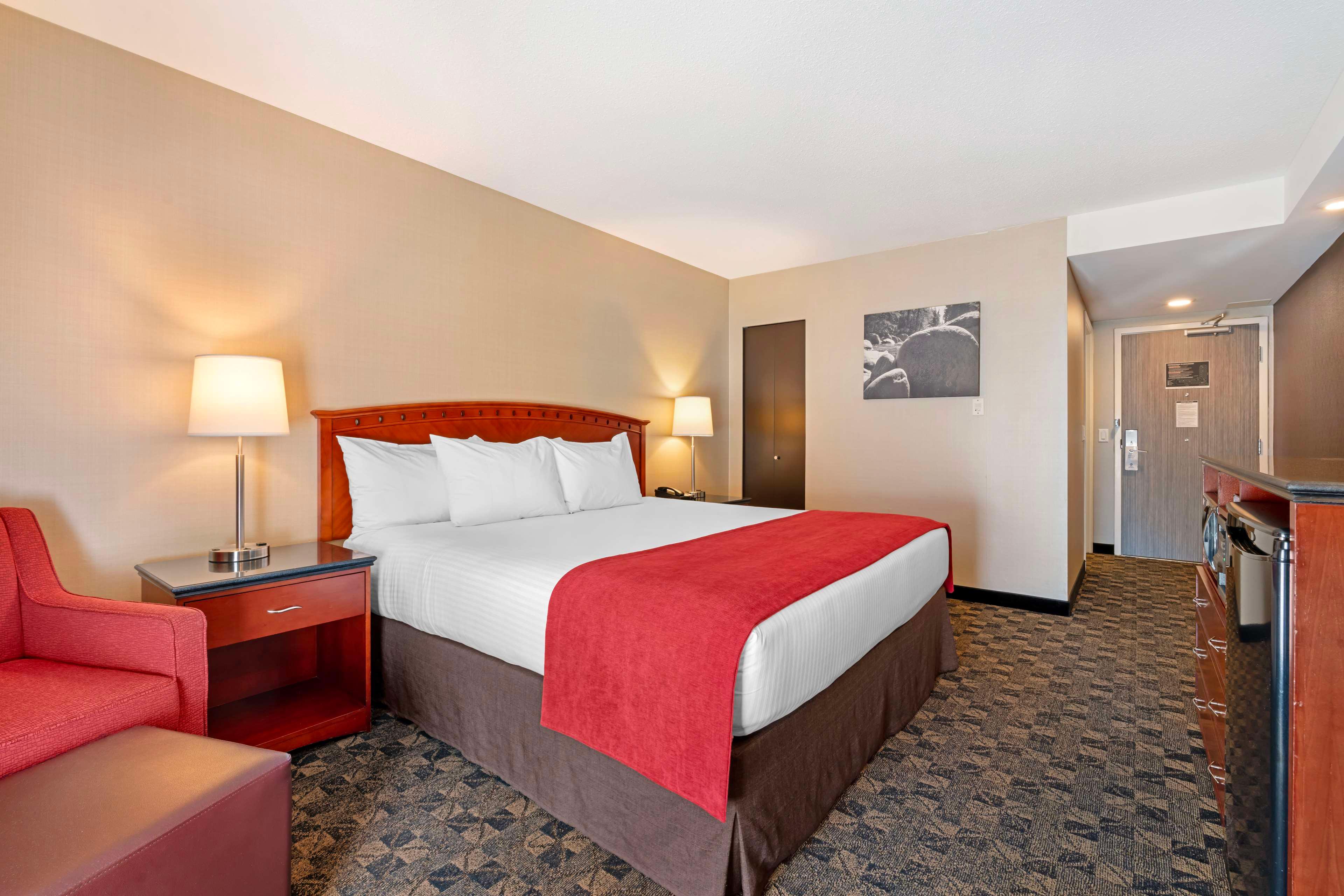 Room Accessible King Size Bed