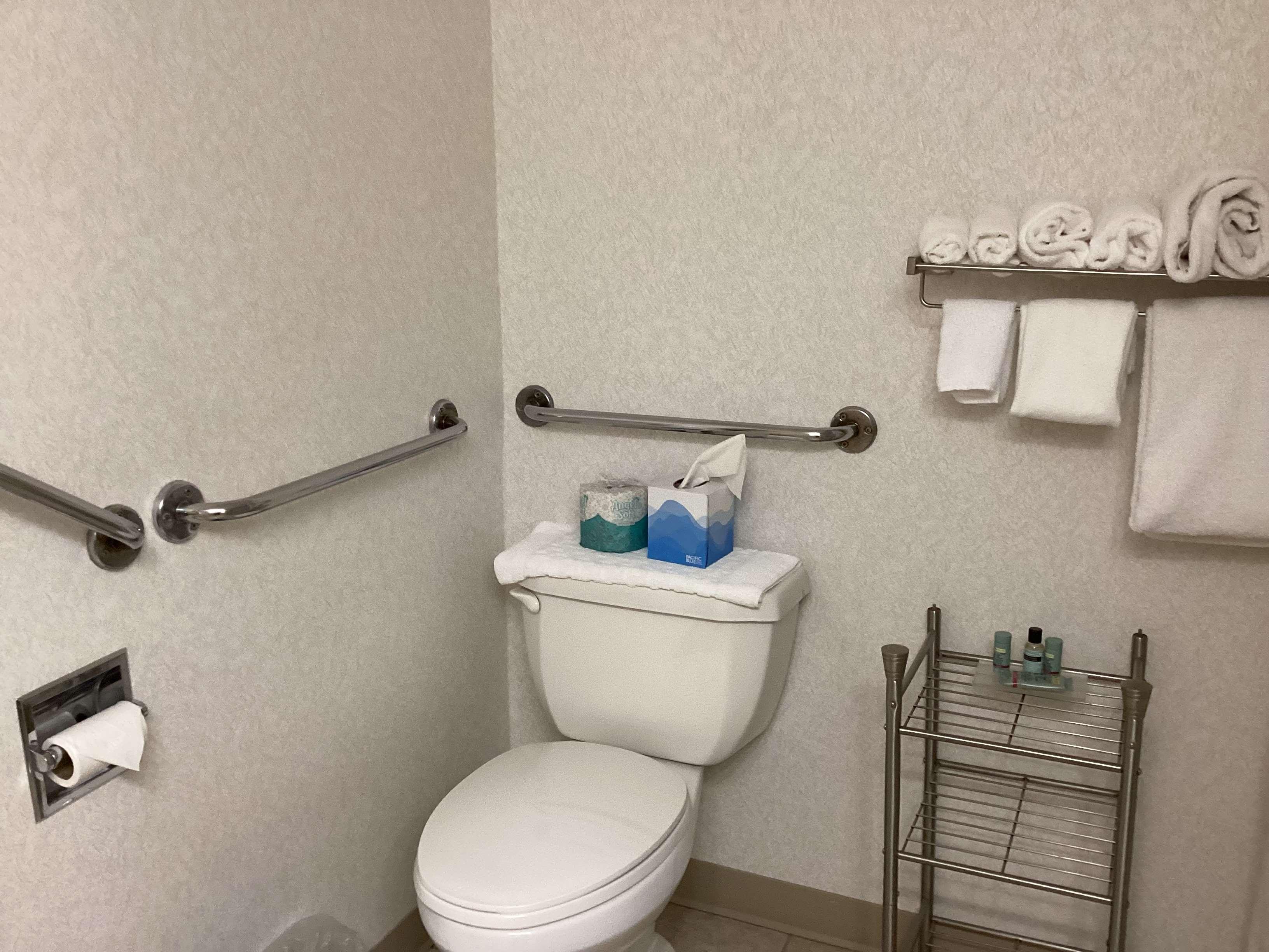 Double Queen Bed Non Smoking