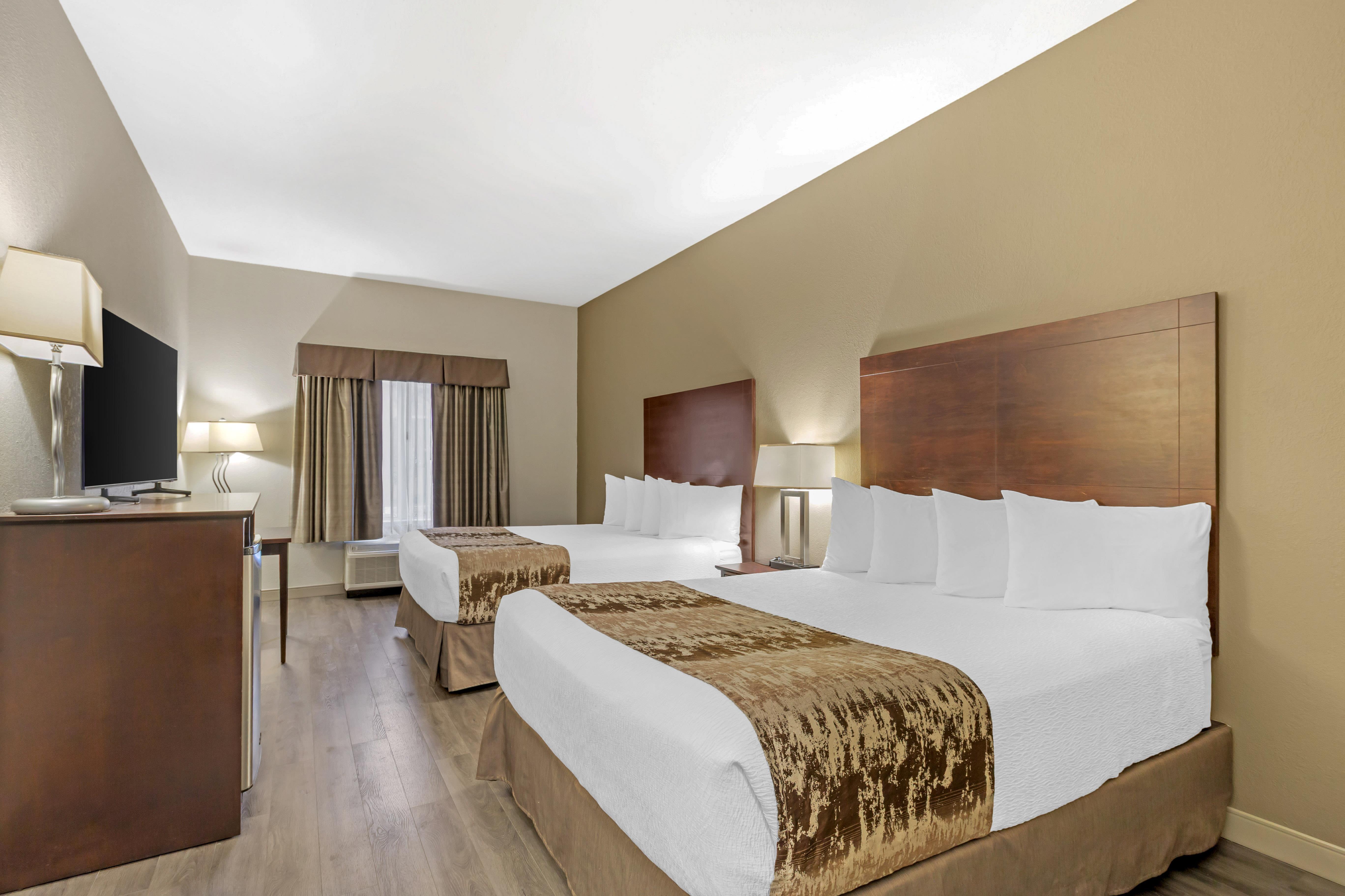 Room Two Queen Beds
