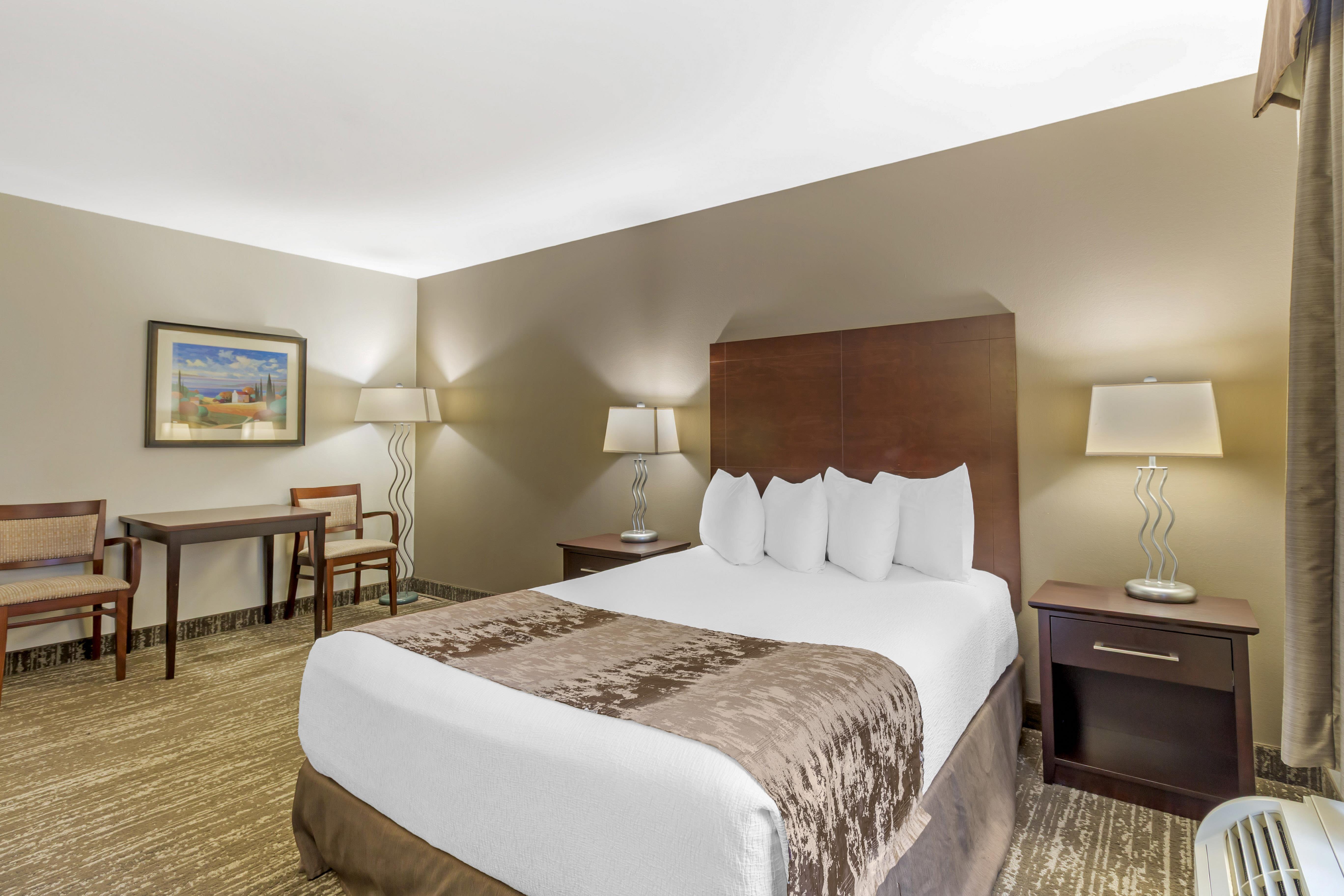Room Queen Size Bed