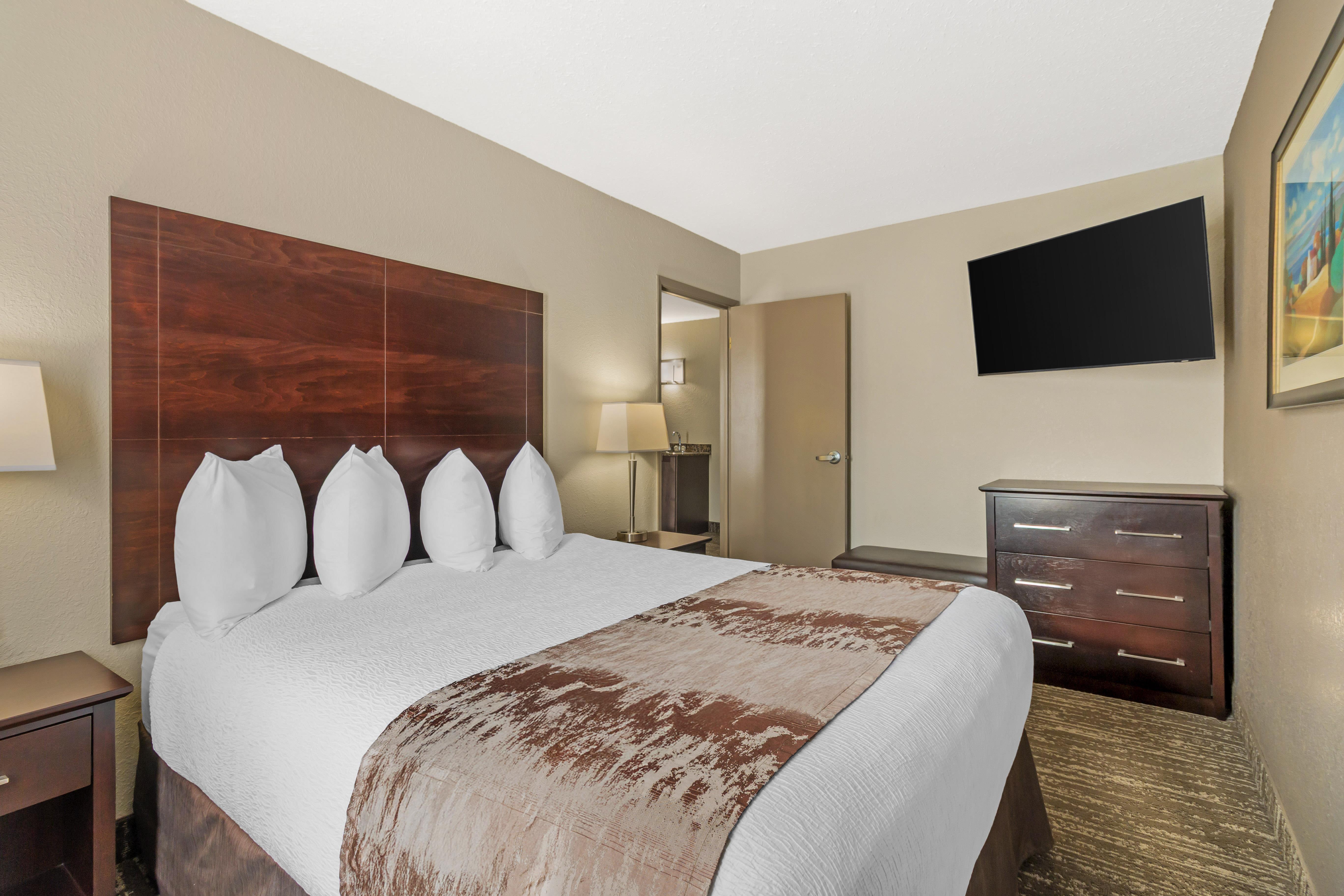 Suite Queen Size Bed