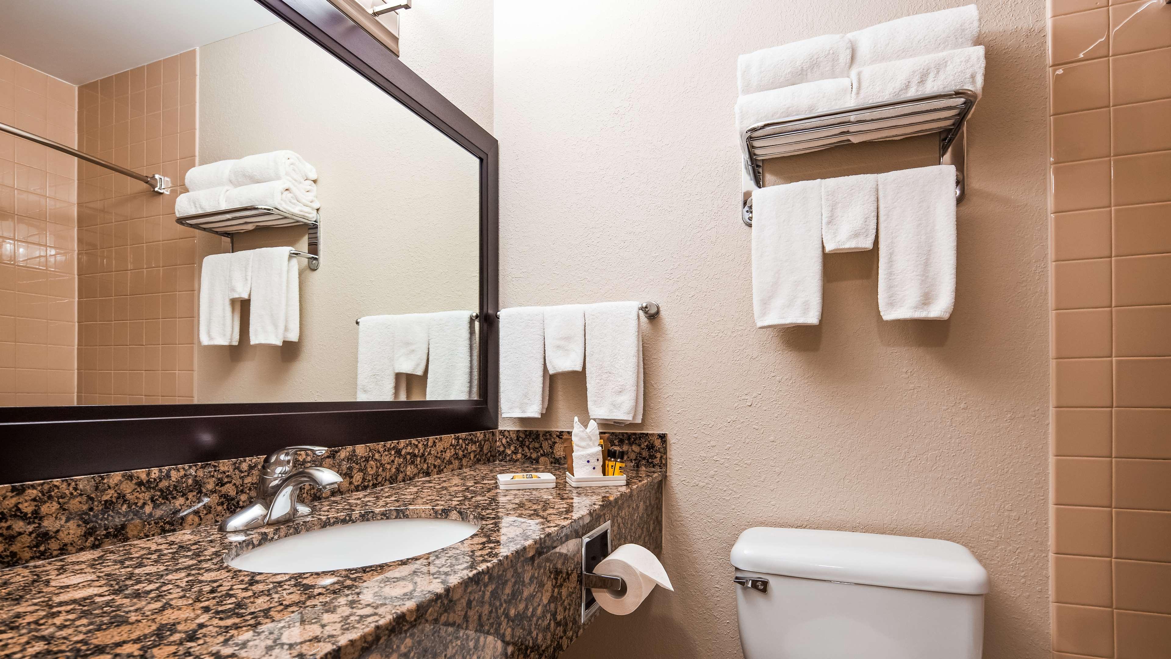 Suite Queen Size Bed