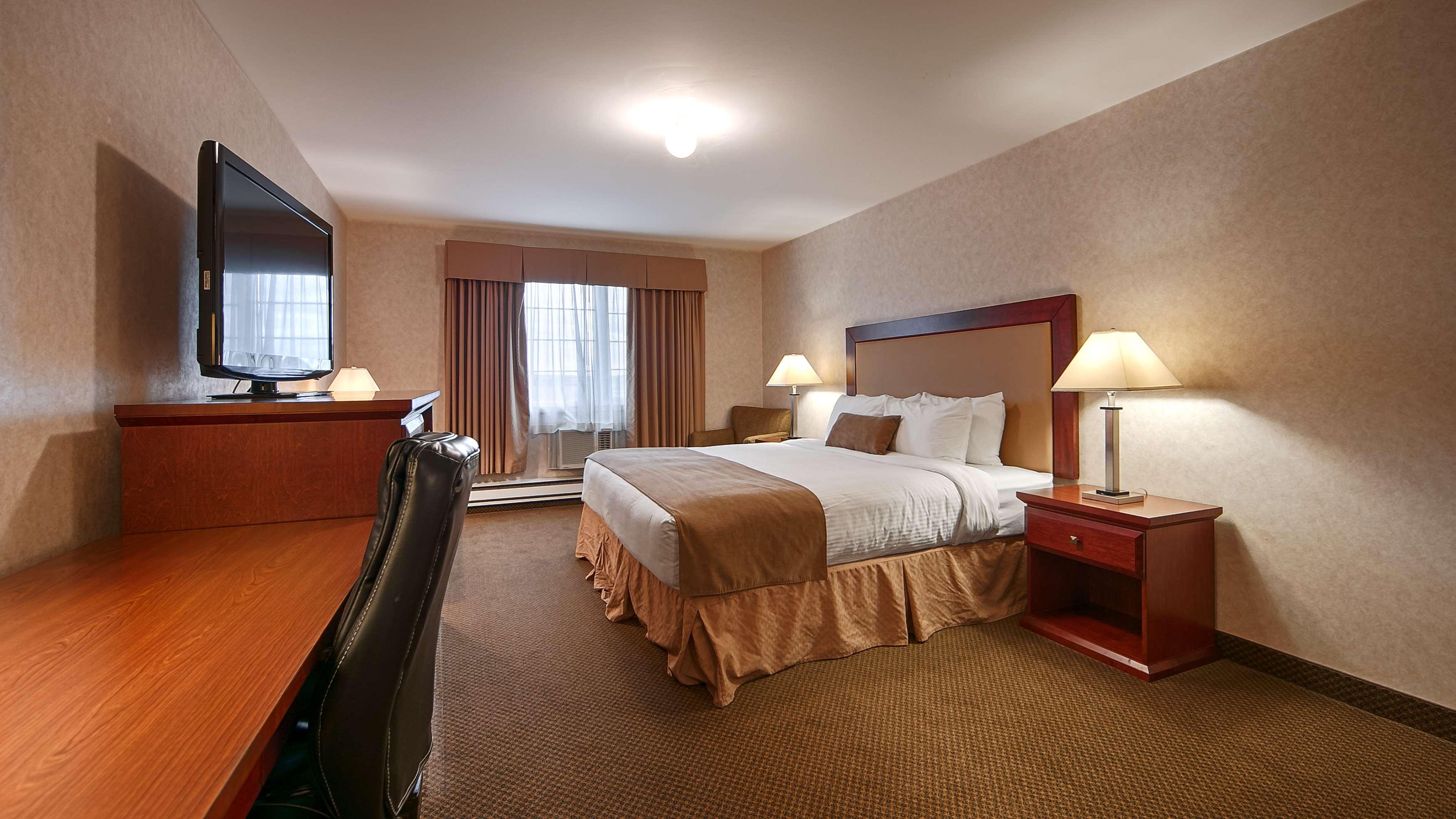 Suite Queen Bed Non Smoking