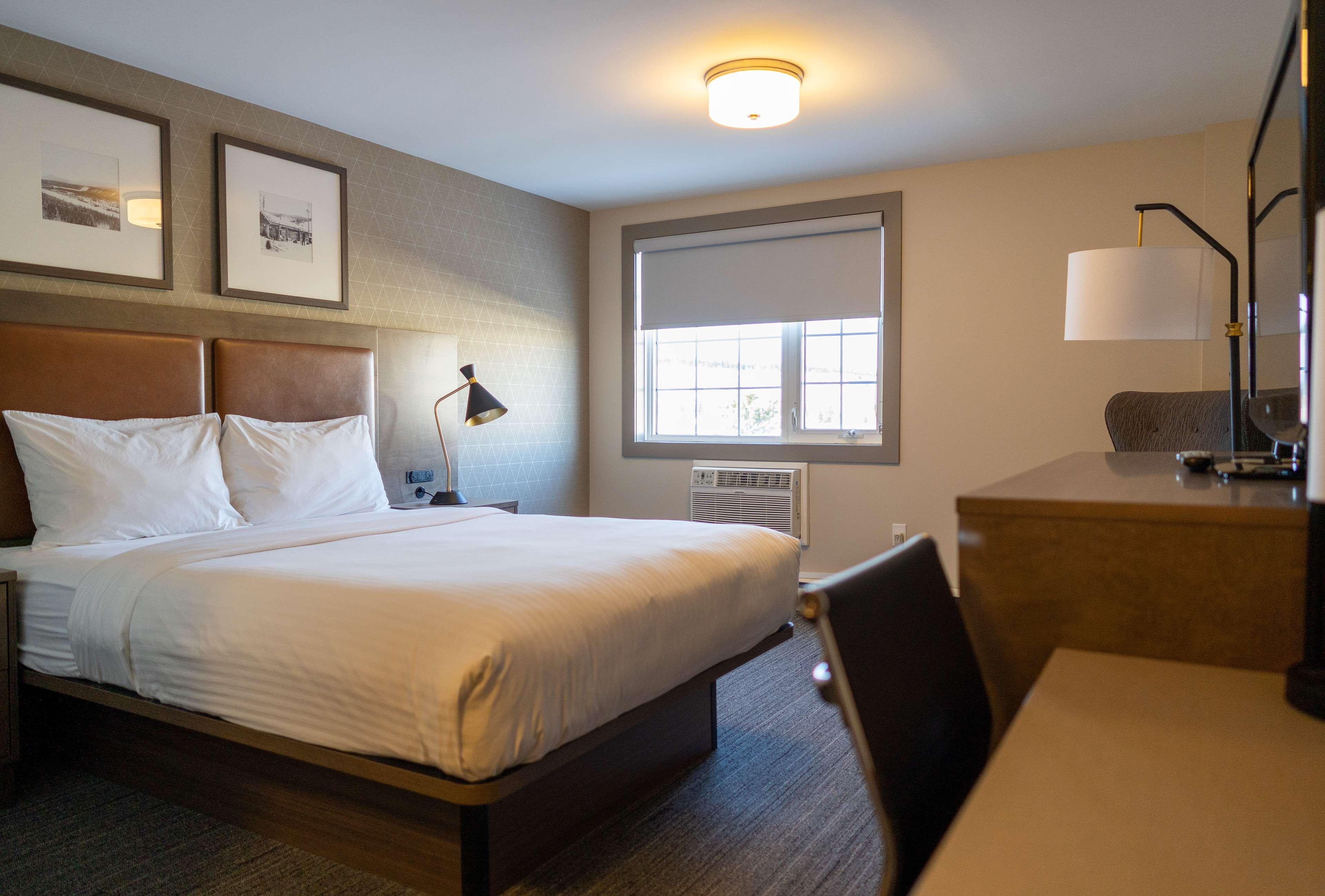 Room Queen Bed Non Smoking