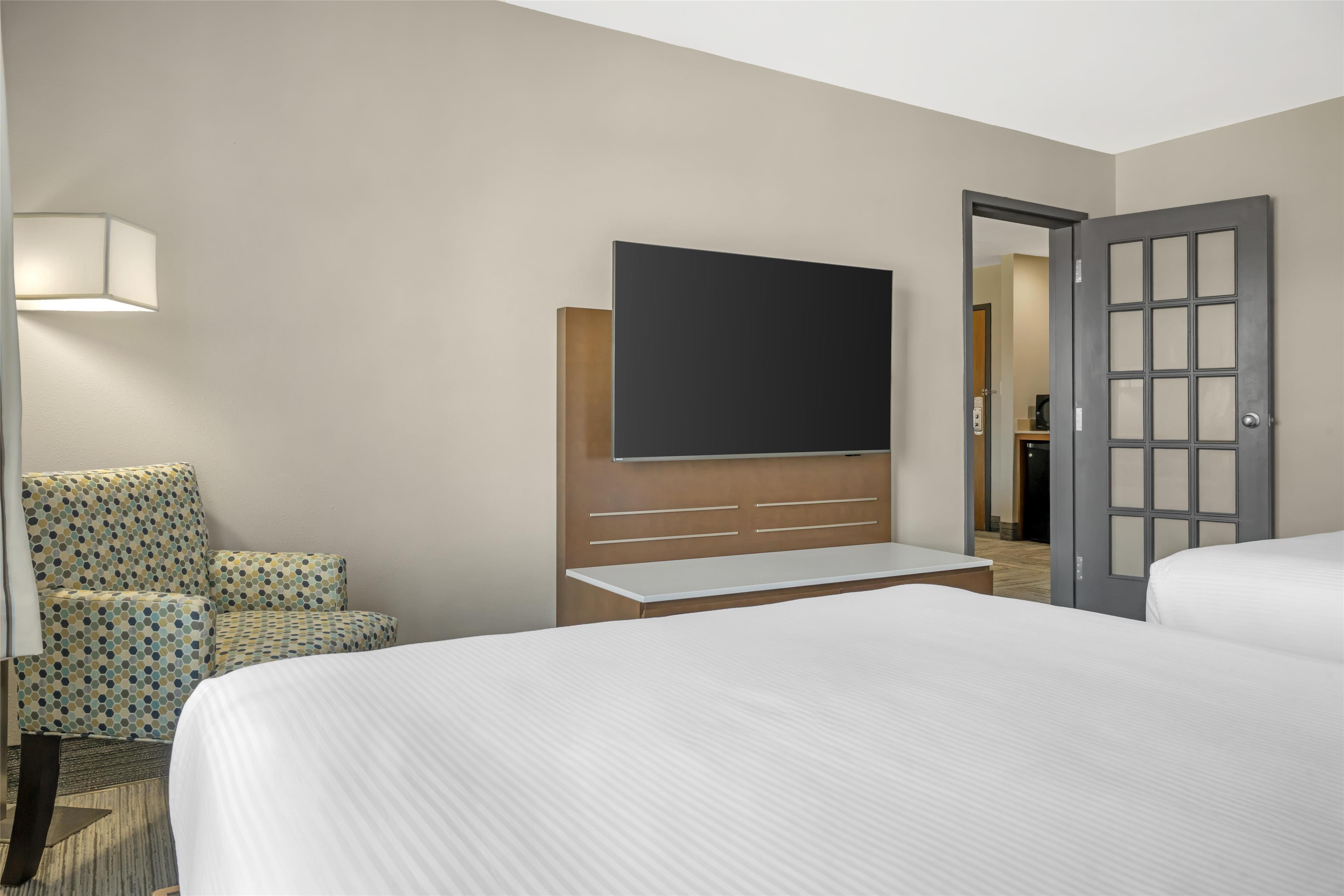 Suite Two Queen Beds