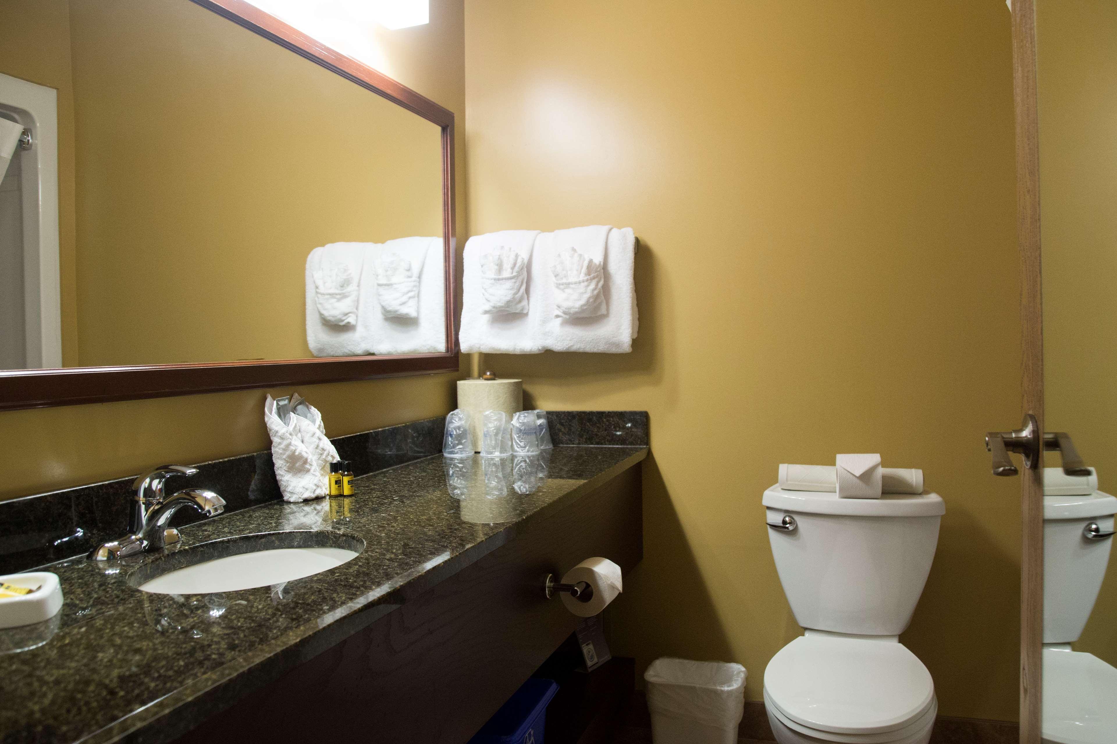 Suite Two Queen Beds