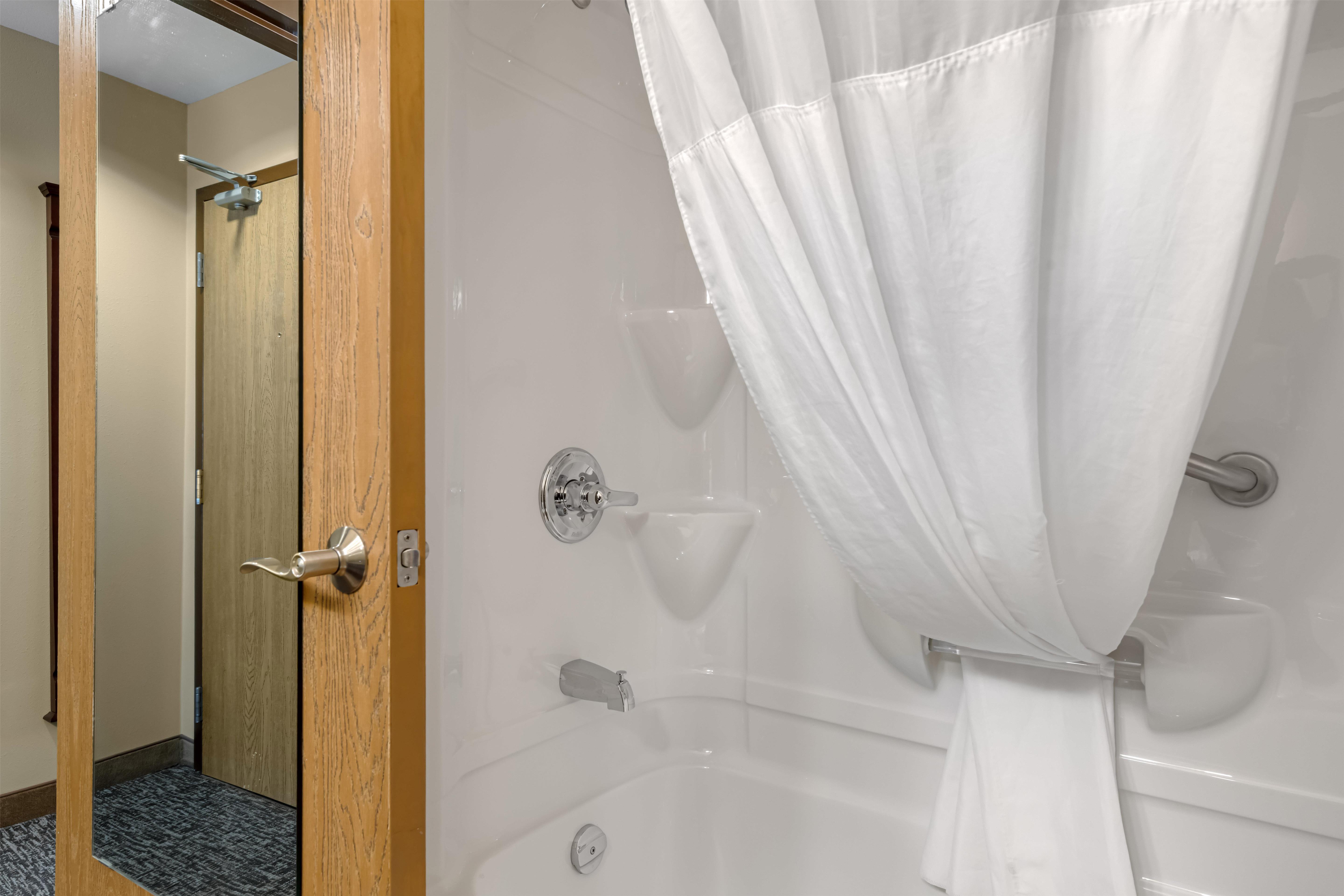 Suite Two Queen Beds