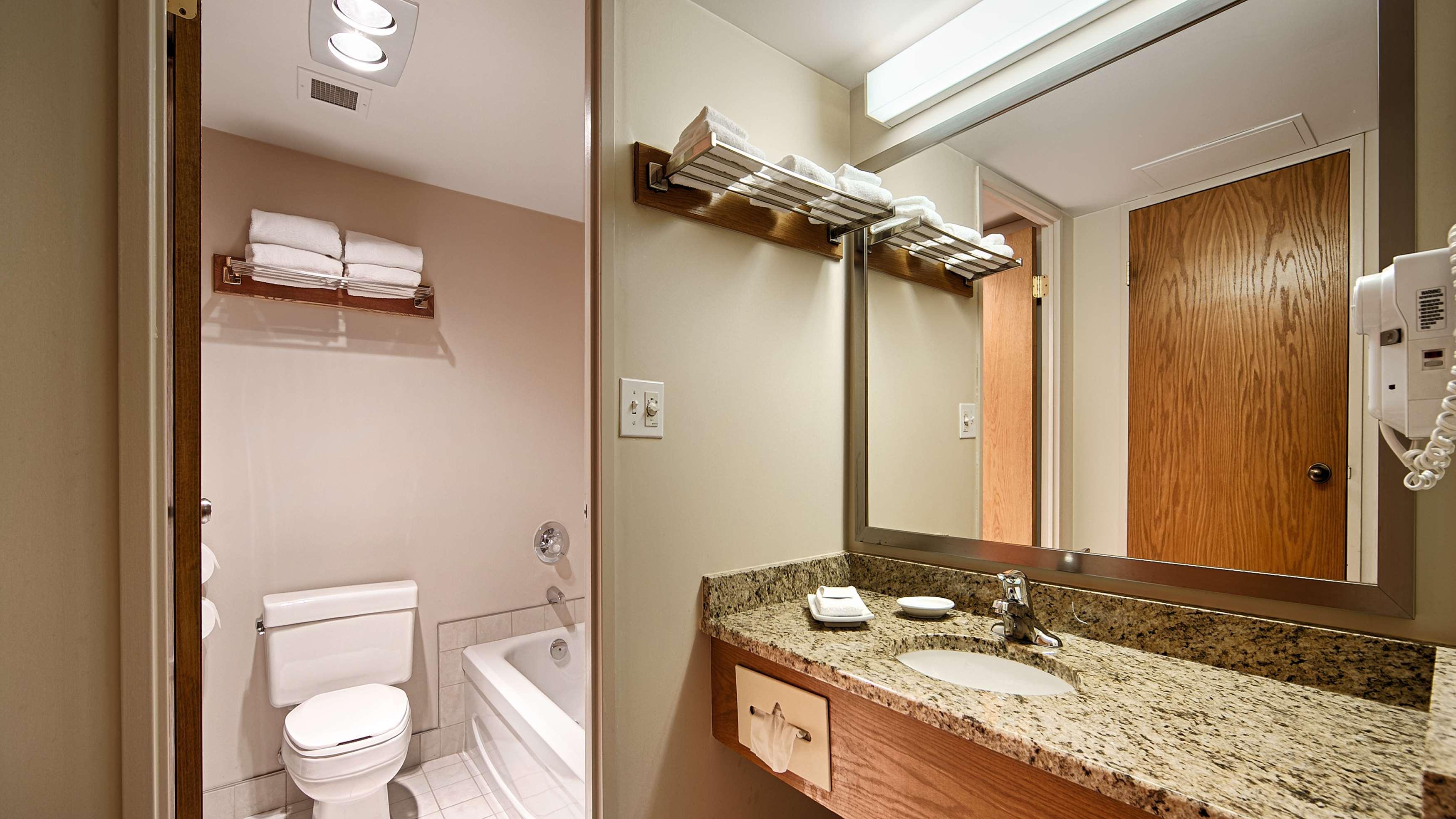 Suite Two Queen Beds