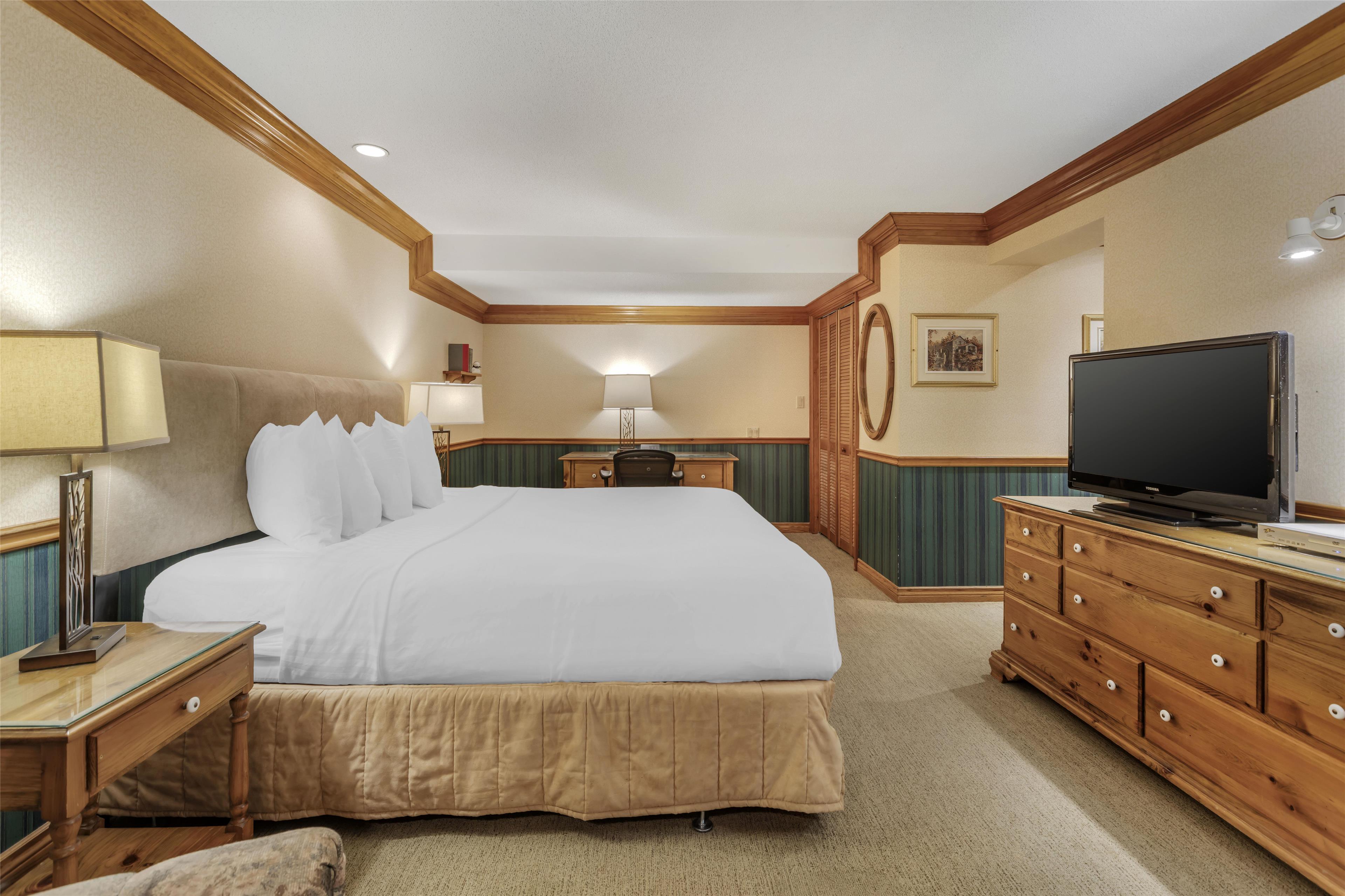 Suite Queen Bed Non Smoking