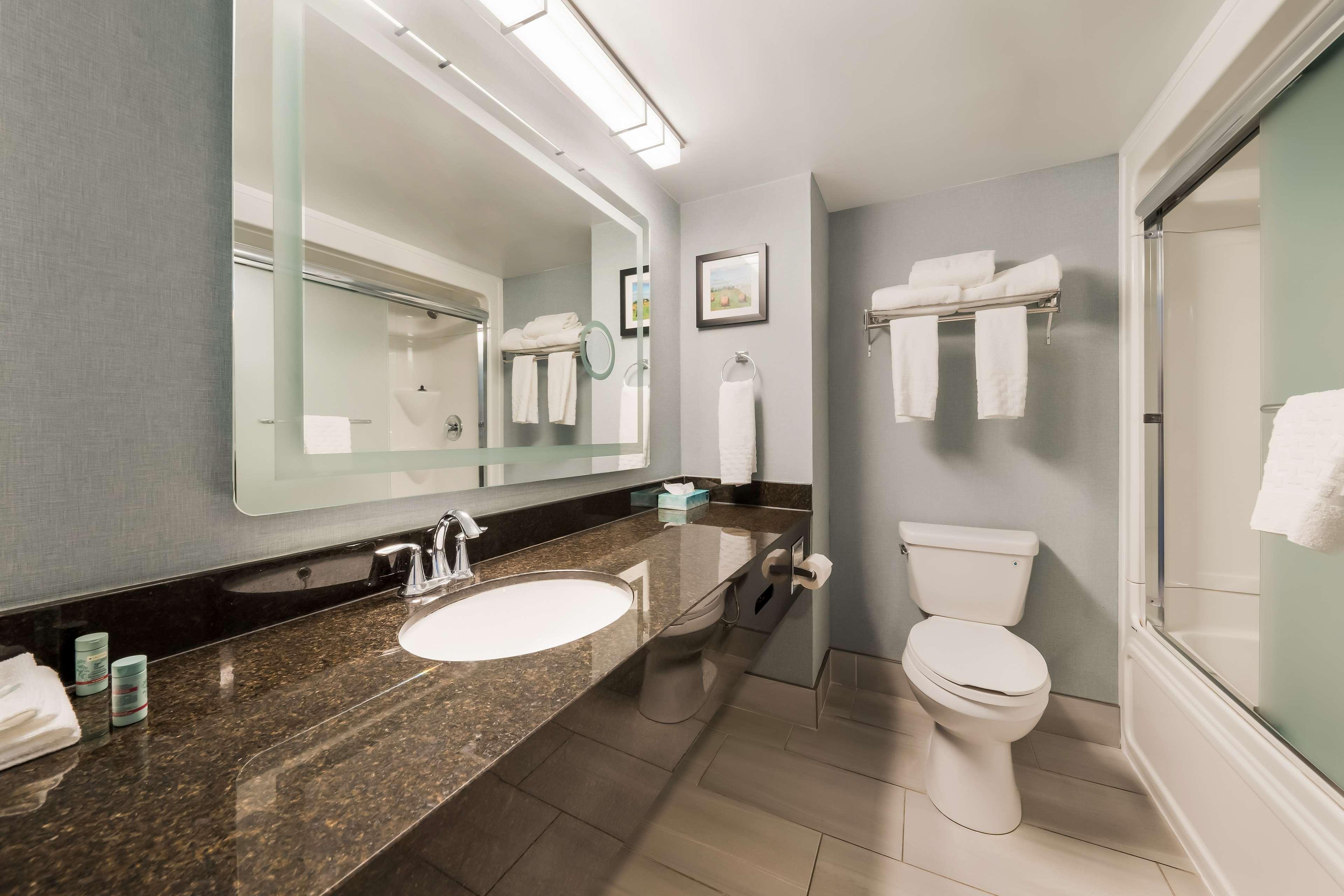 Room Two Double Beds