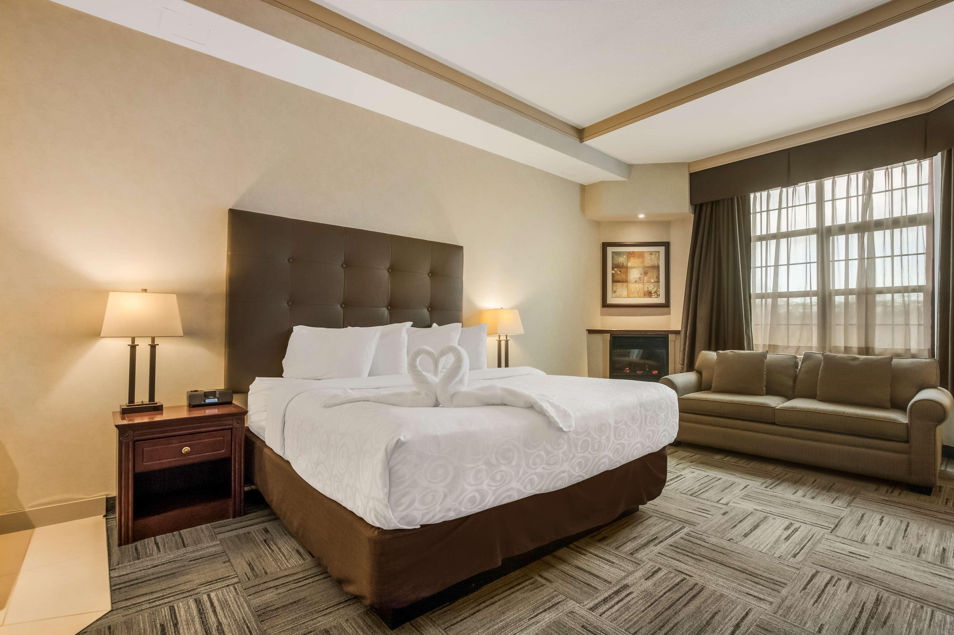 Double King Bed Non Smoking