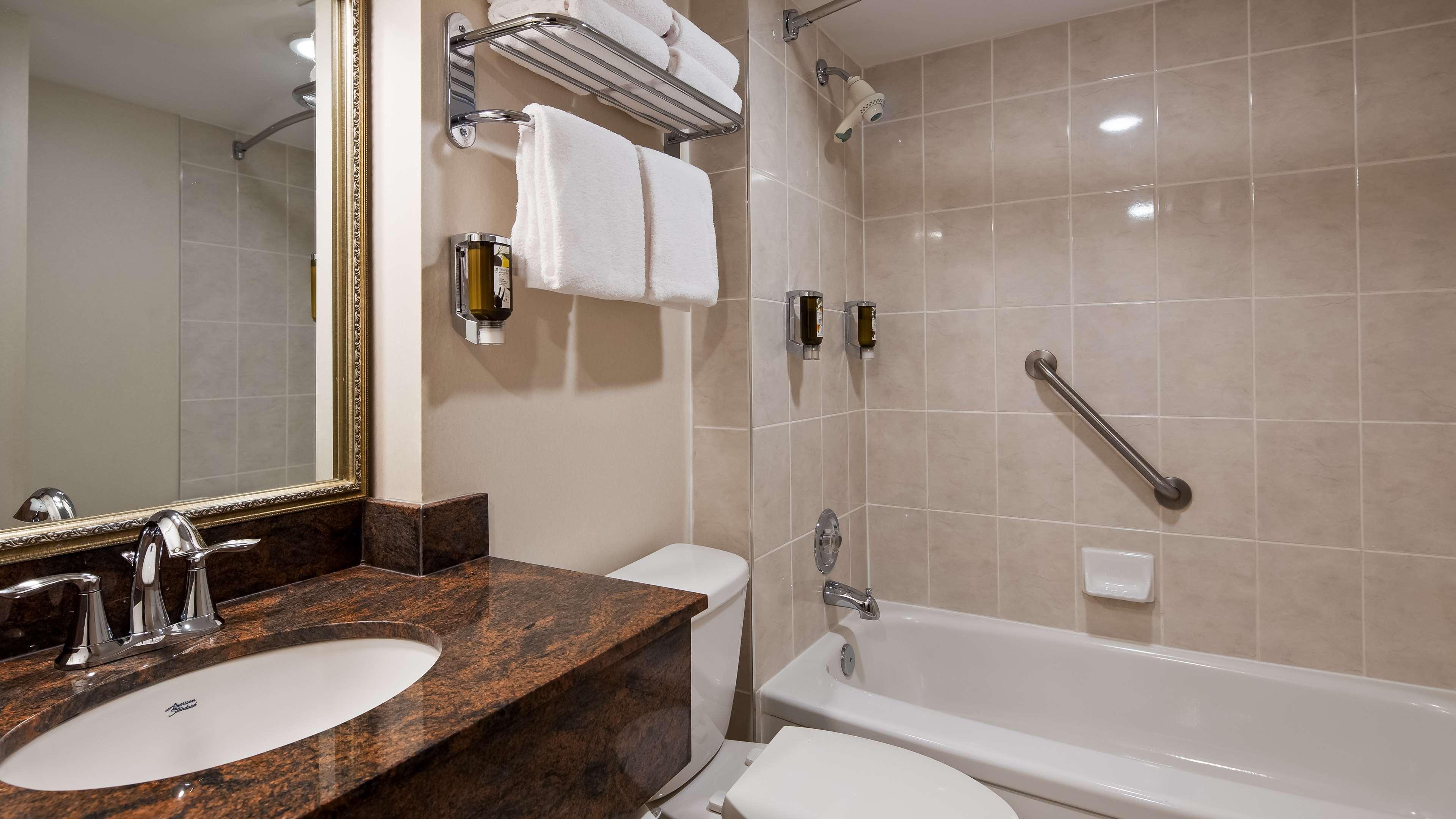 Double King Bed Non Smoking