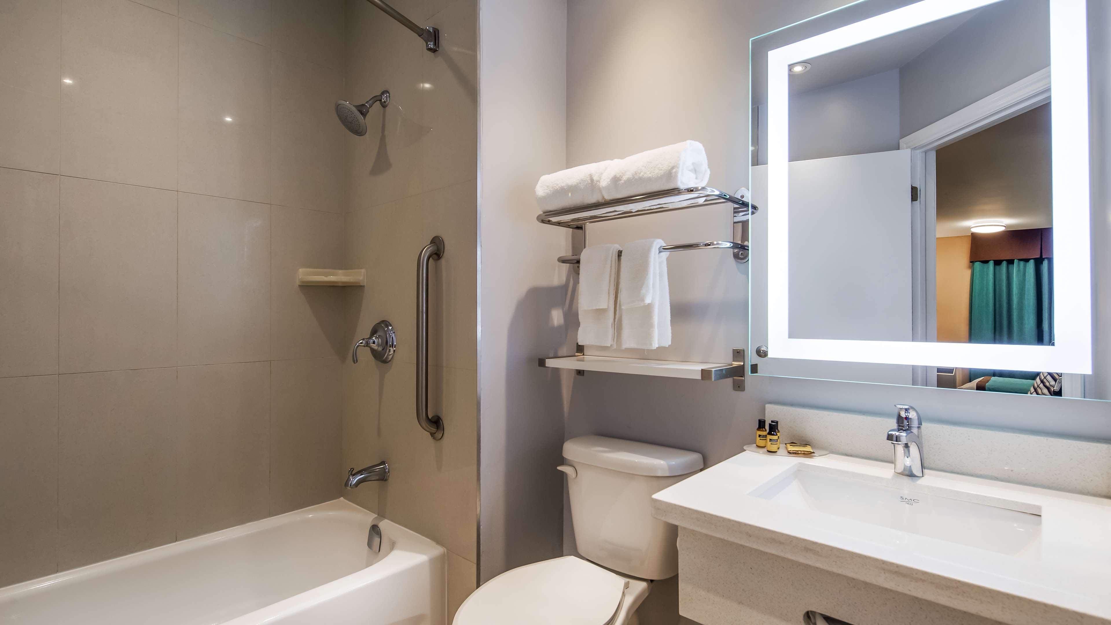 Suite Two Queen Beds