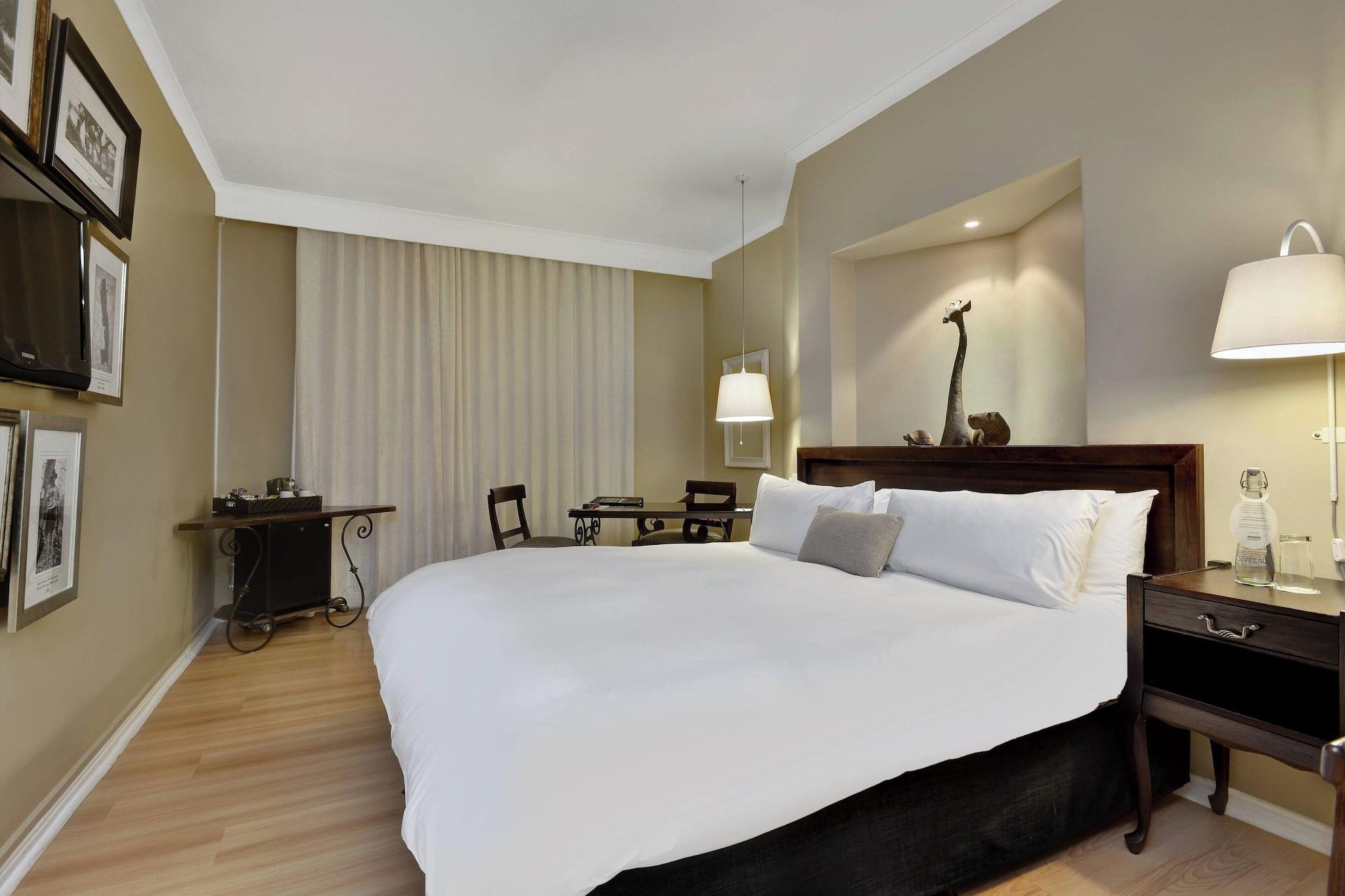 Double King Size Bed