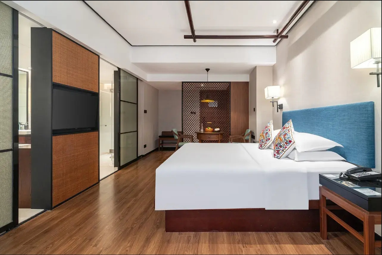 Double Deluxe City View